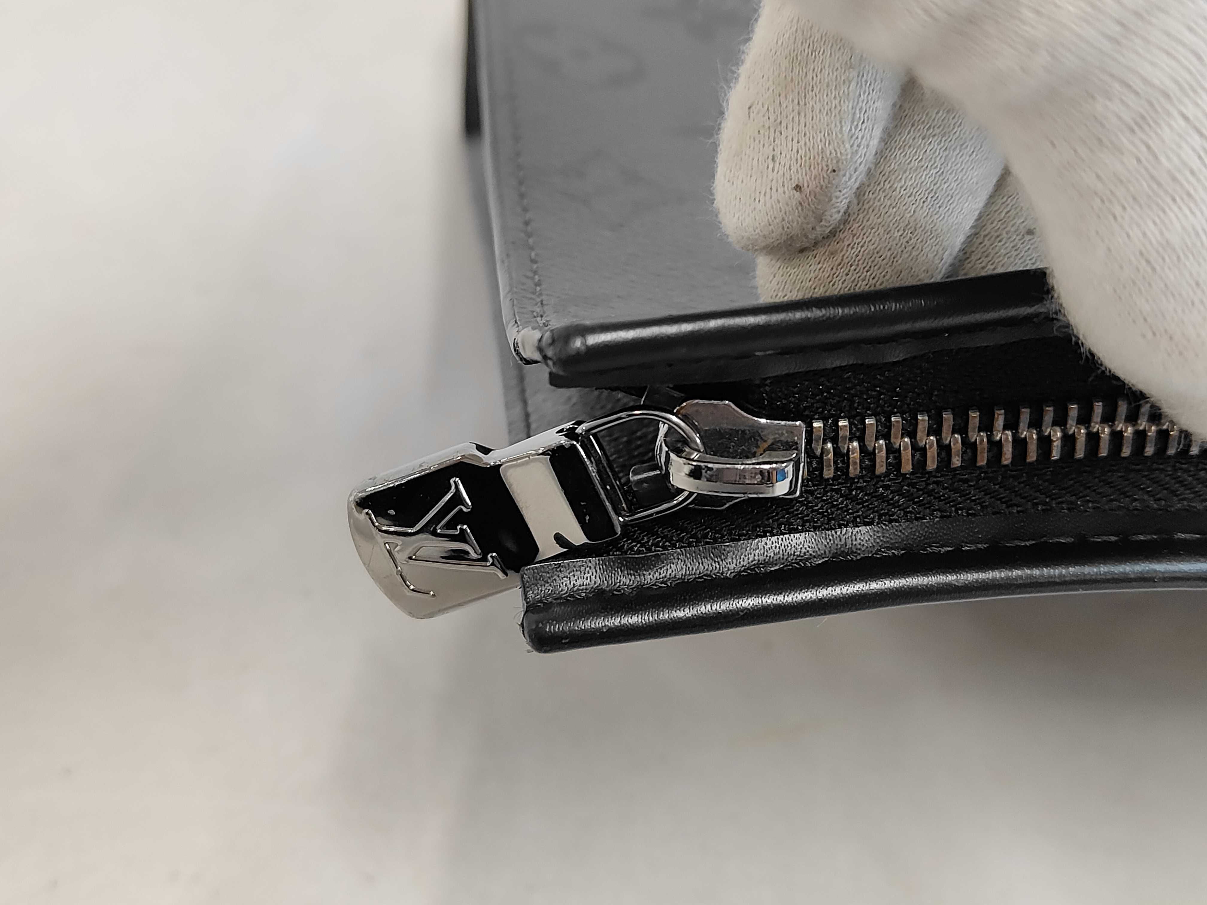 Pochette Voyage MM Monogram Eclipse M61692 Second Bag — view 6