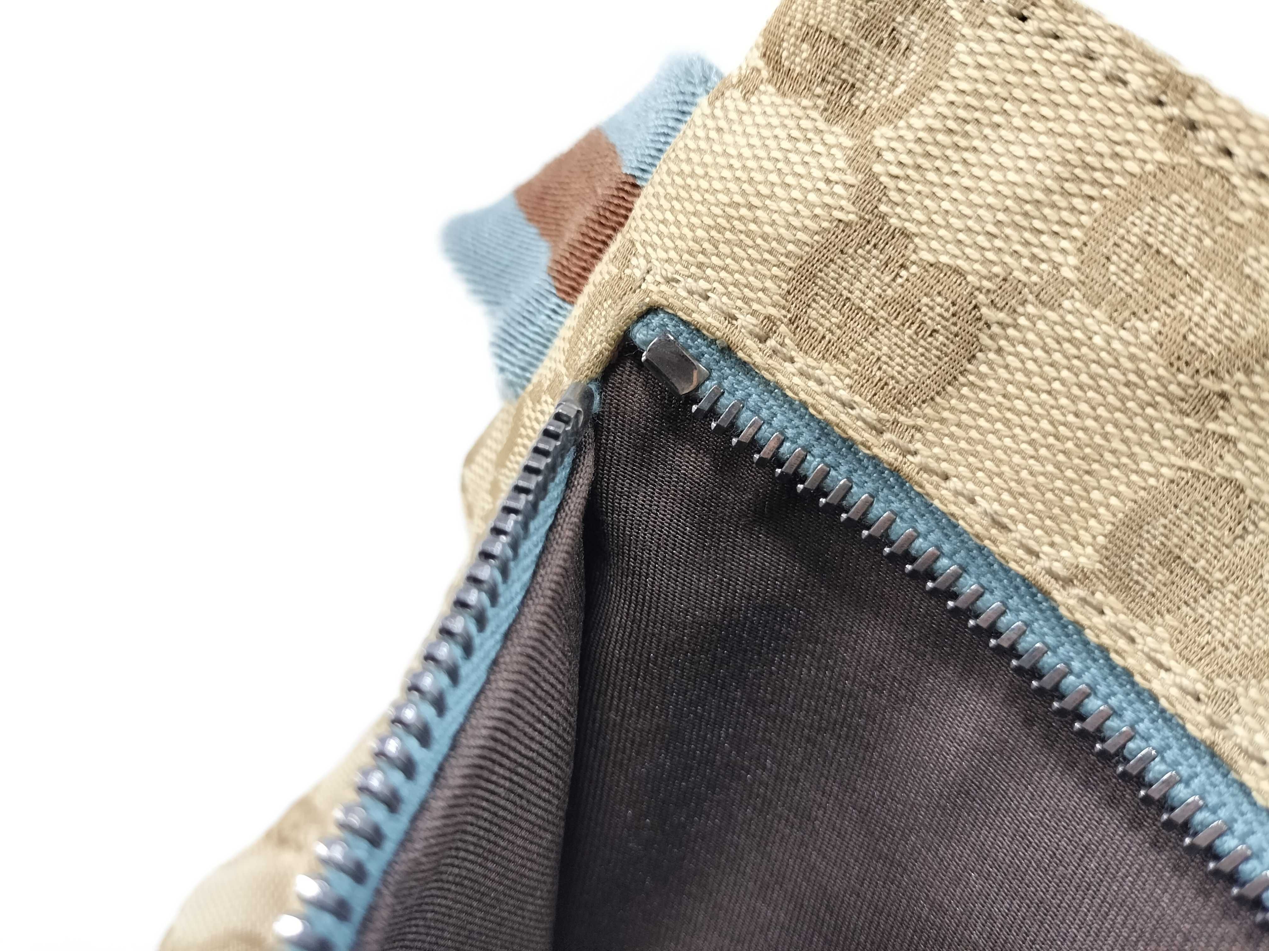GG Canvas Gucci Waist Bag GG Canvas Waist Bag — view 9