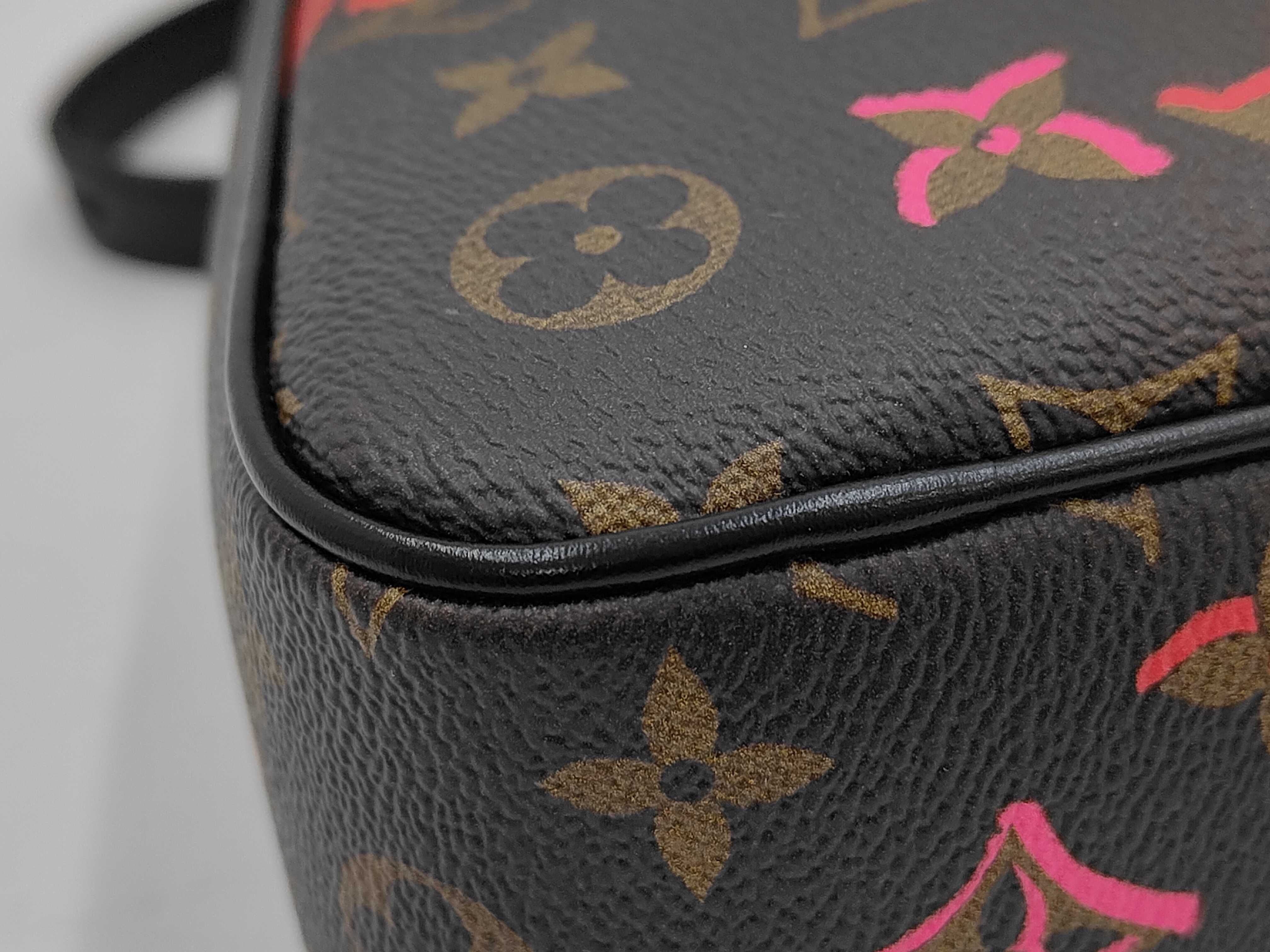 LV Crossbody Bag — view 4