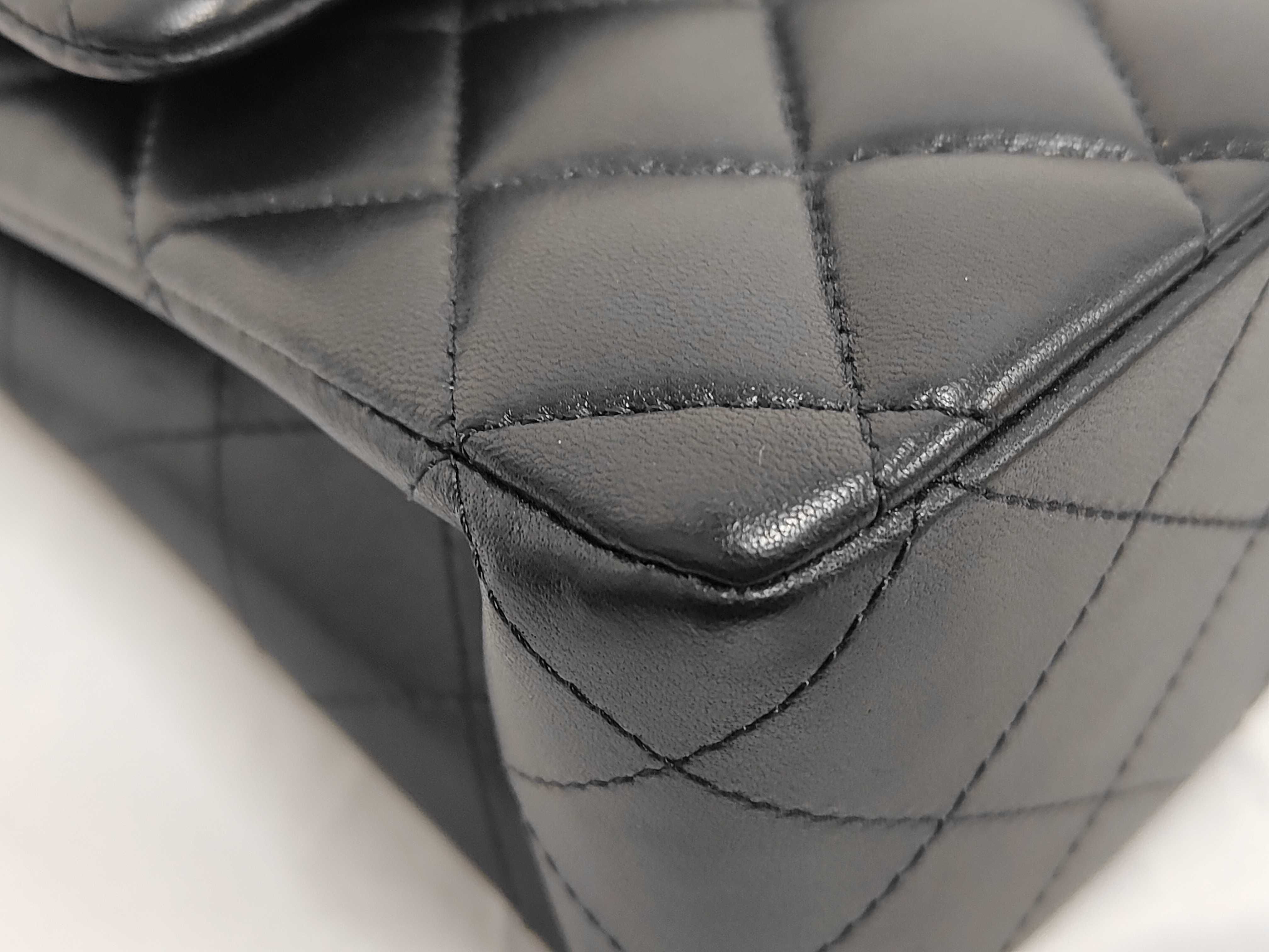 Matelassé 25 Lambskin Black Silver Hardware Double Flap Serial Plate Shoulder Bag — view 5