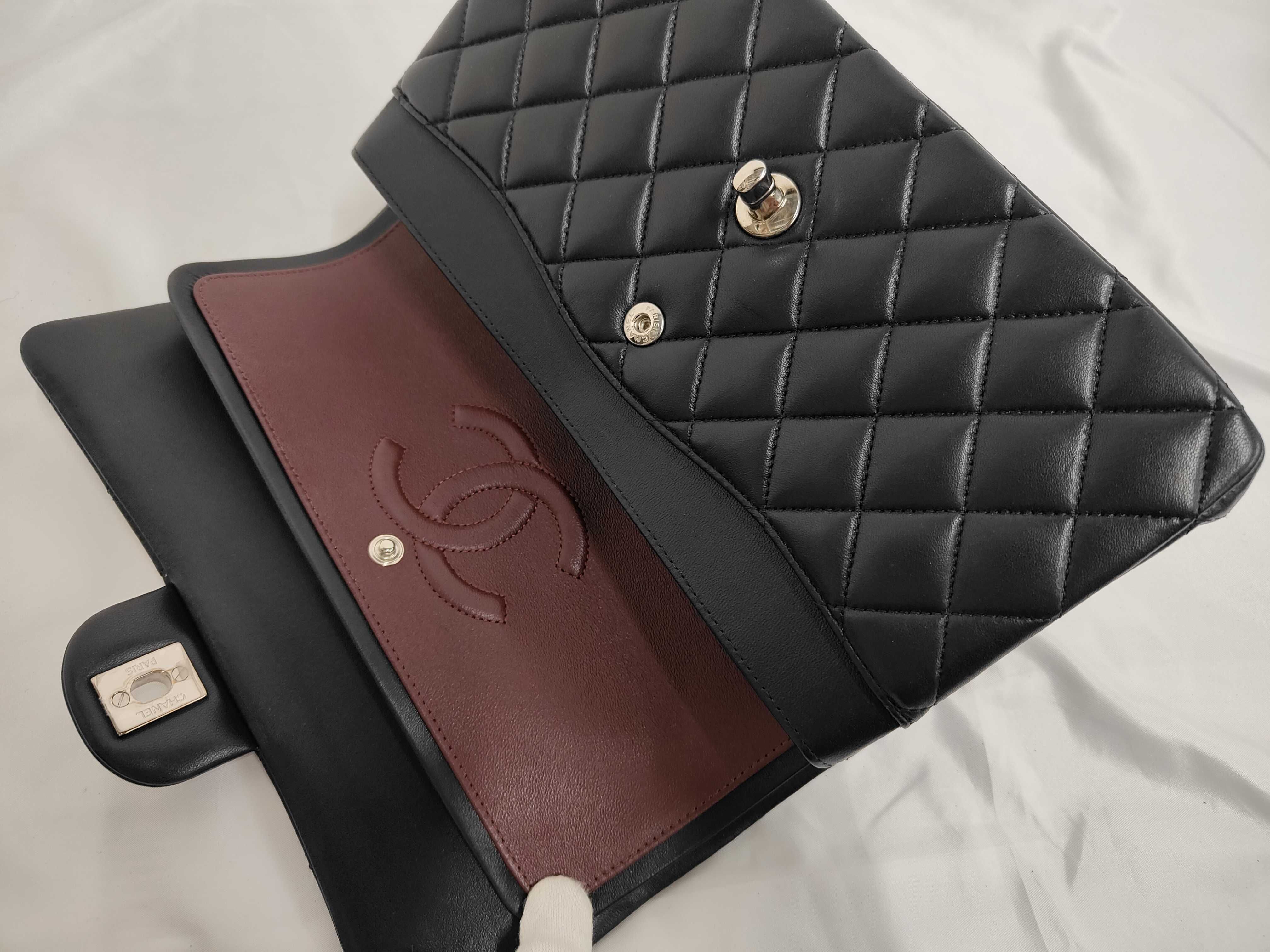 Matelassé 25 Lambskin Black Silver Hardware Double Flap Serial Plate Shoulder Bag — view 8