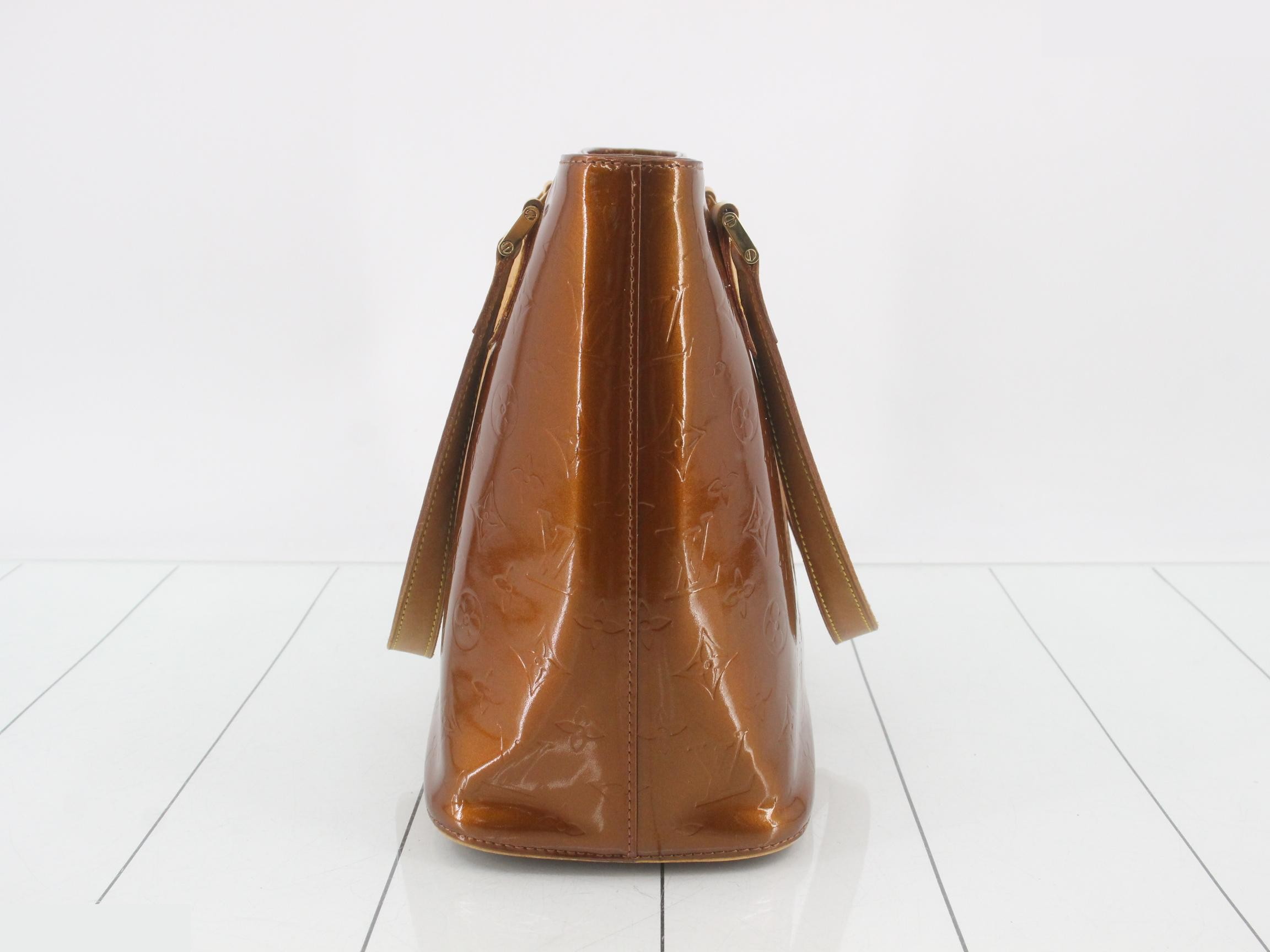 Houston Bronze — view 3