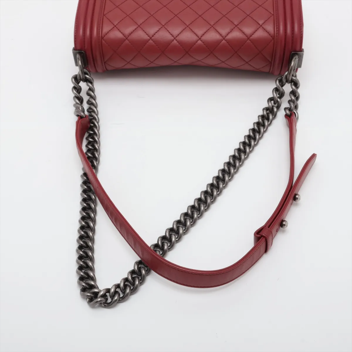Boy Chanel 25 Lambskin Chain Shoulder Bag, Red, Gunmetal Hardware, 18460674, Serial Number 18-series, A67086 — view 5