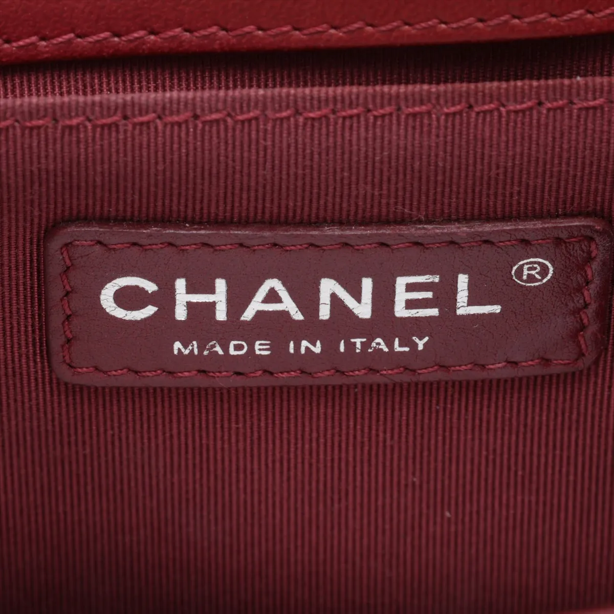 Boy Chanel 25 Lambskin Chain Shoulder Bag, Red, Gunmetal Hardware, 18460674, Serial Number 18-series, A67086 — view 9