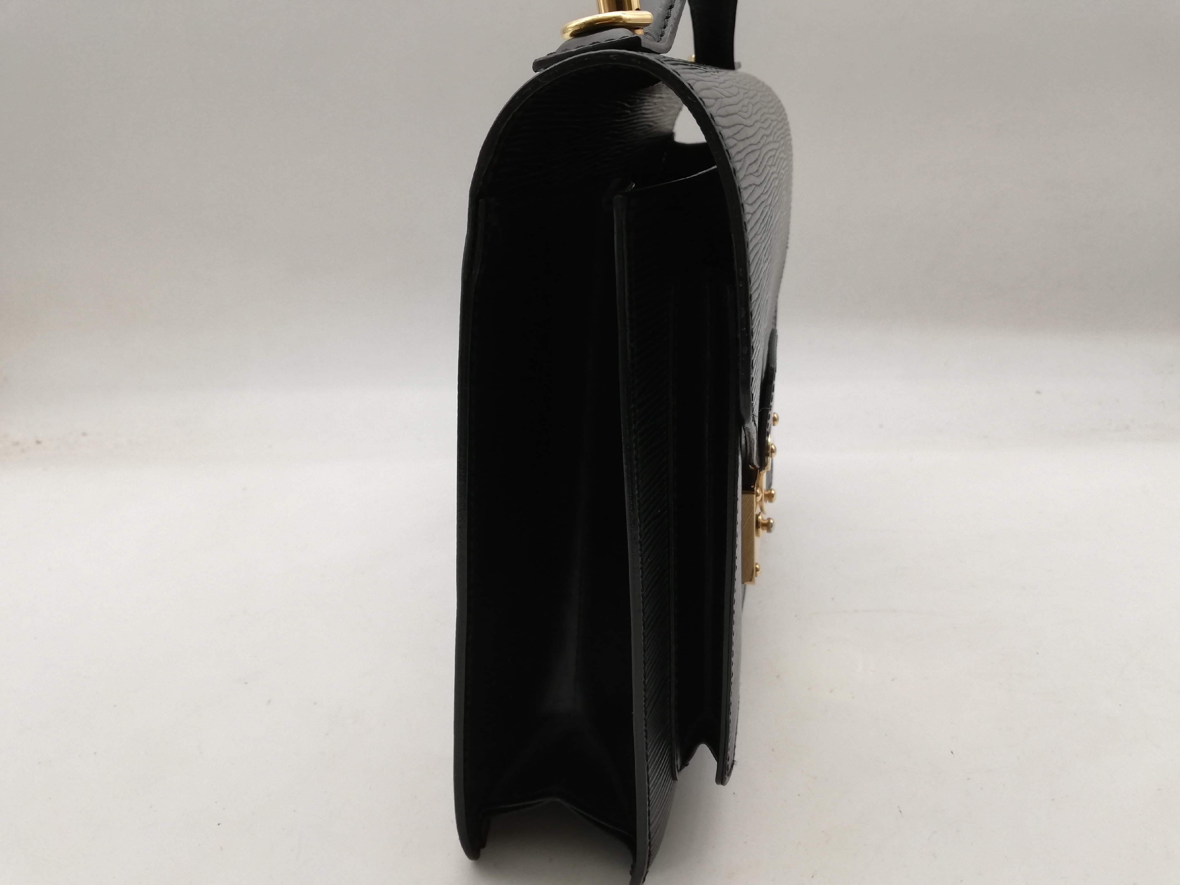 Epi Monceau M52122 Noir Handbag — view 4