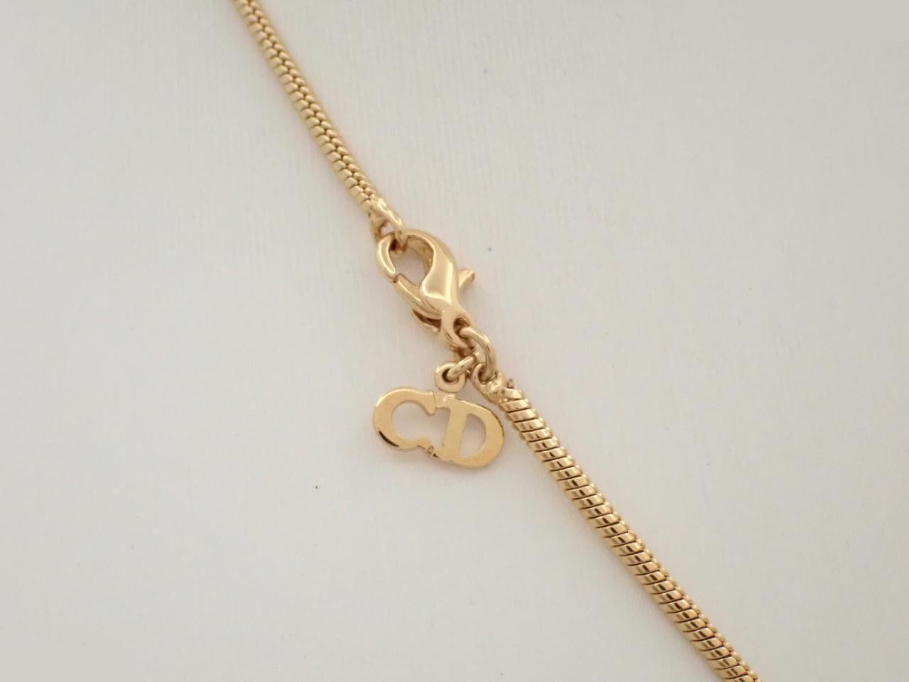 logo gold necklace, chain approximately 55cm — view 2