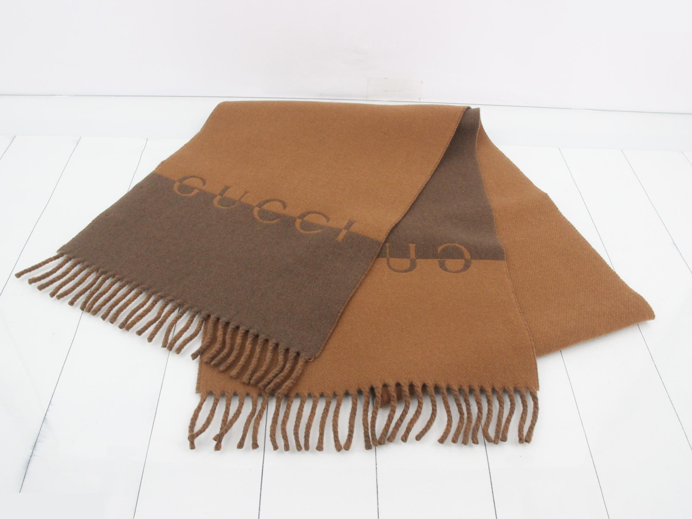red tag logo scarf, brown. — view 2