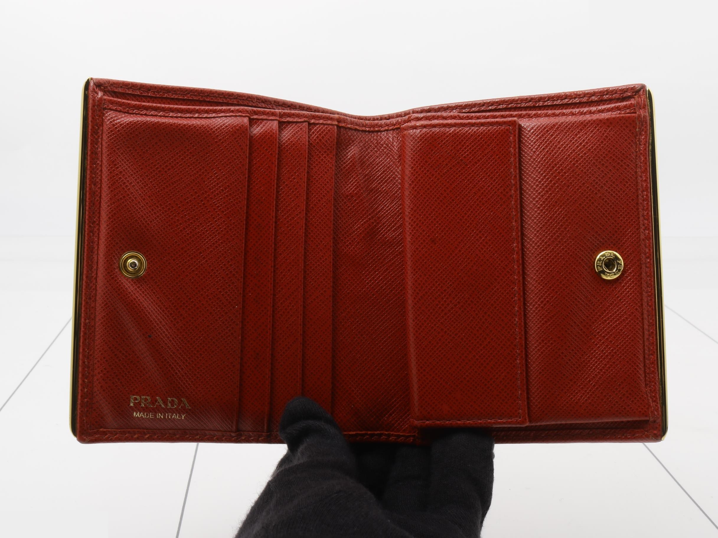 Other lines: Bags and Wallets — view 4