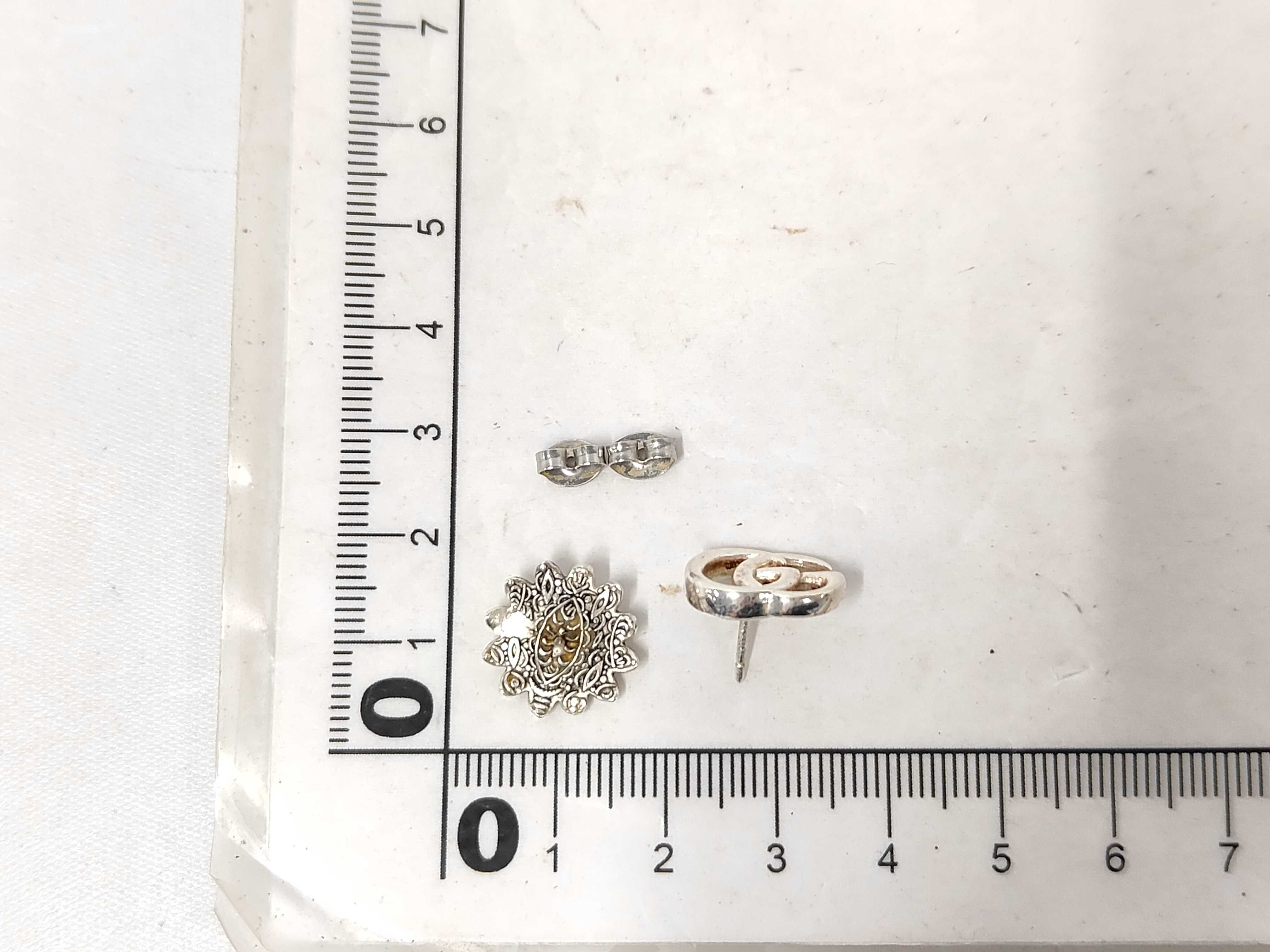 earrings — view 11