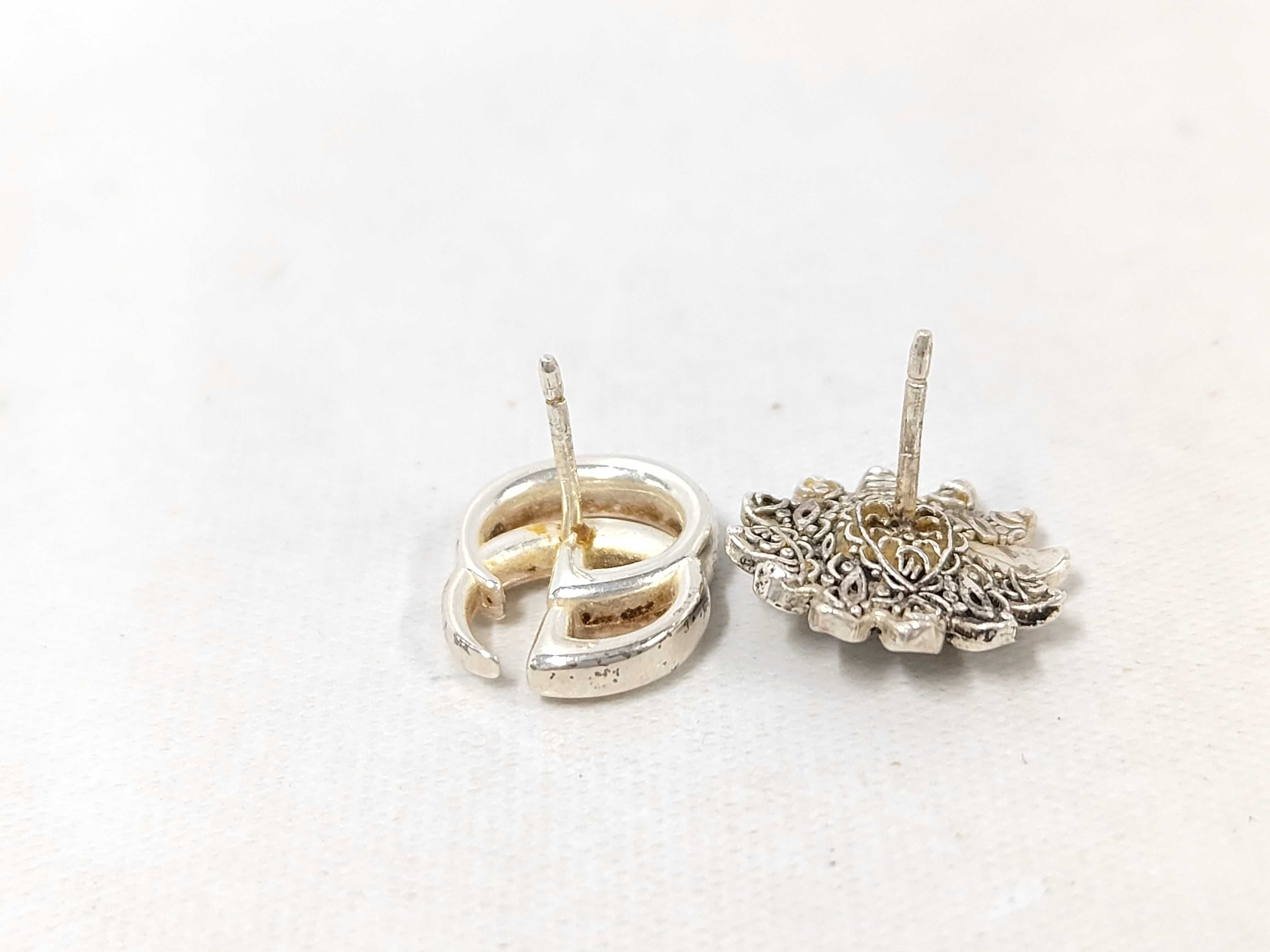 earrings — view 5