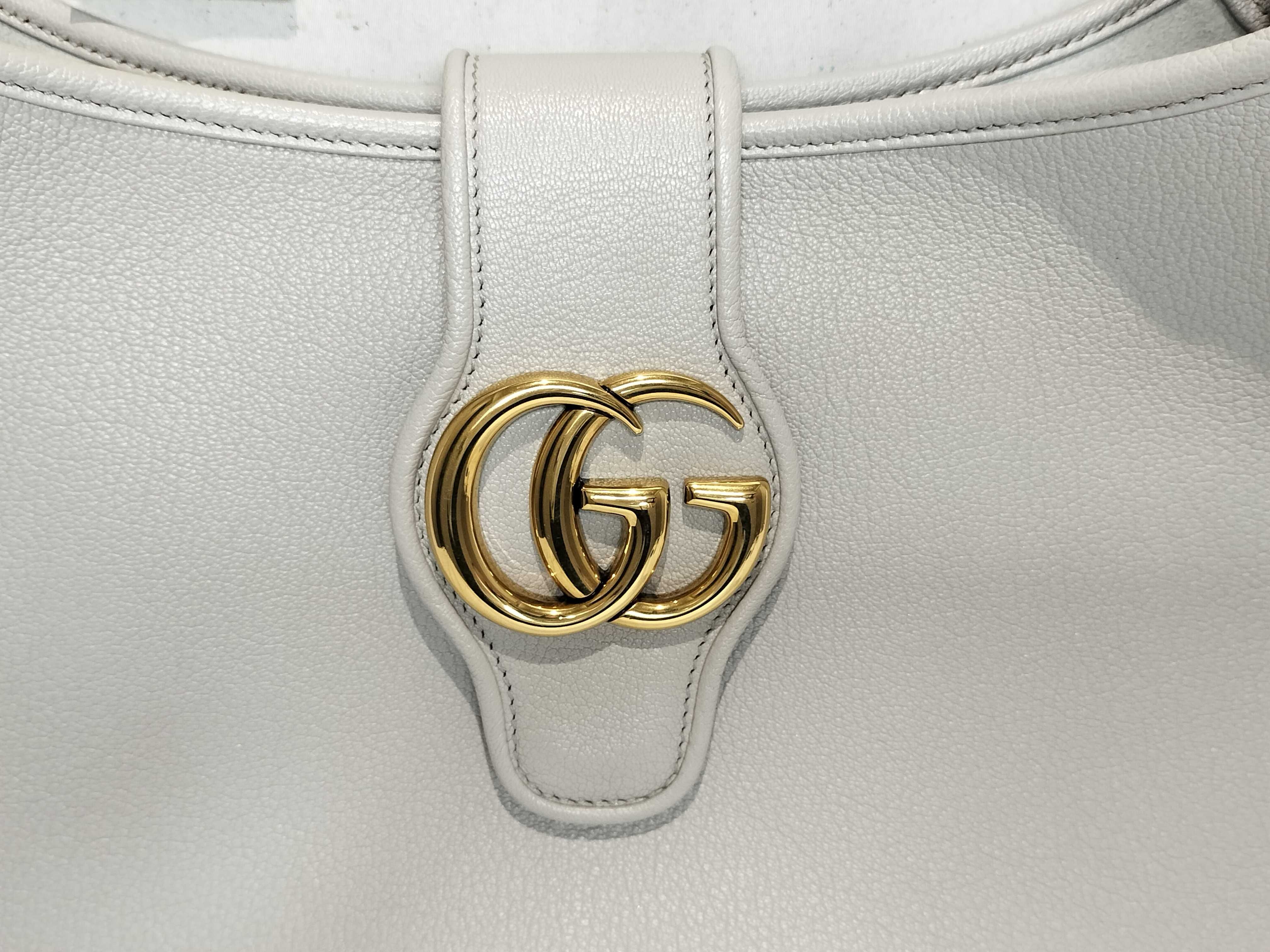Aphrodite Medium 726274 Shoulder Bag — view 2
