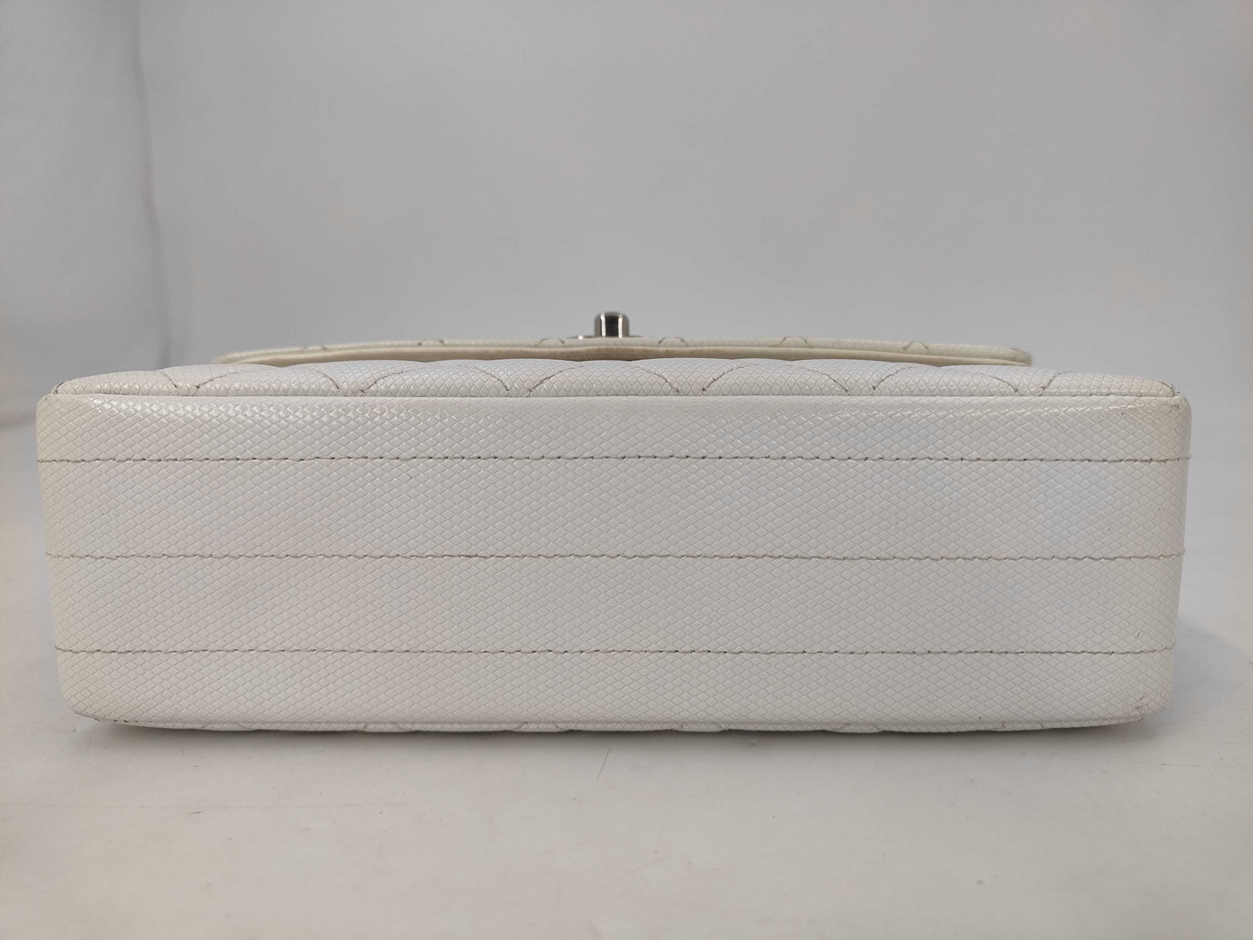 Matelassé Plastic Chain Handbag — view 8