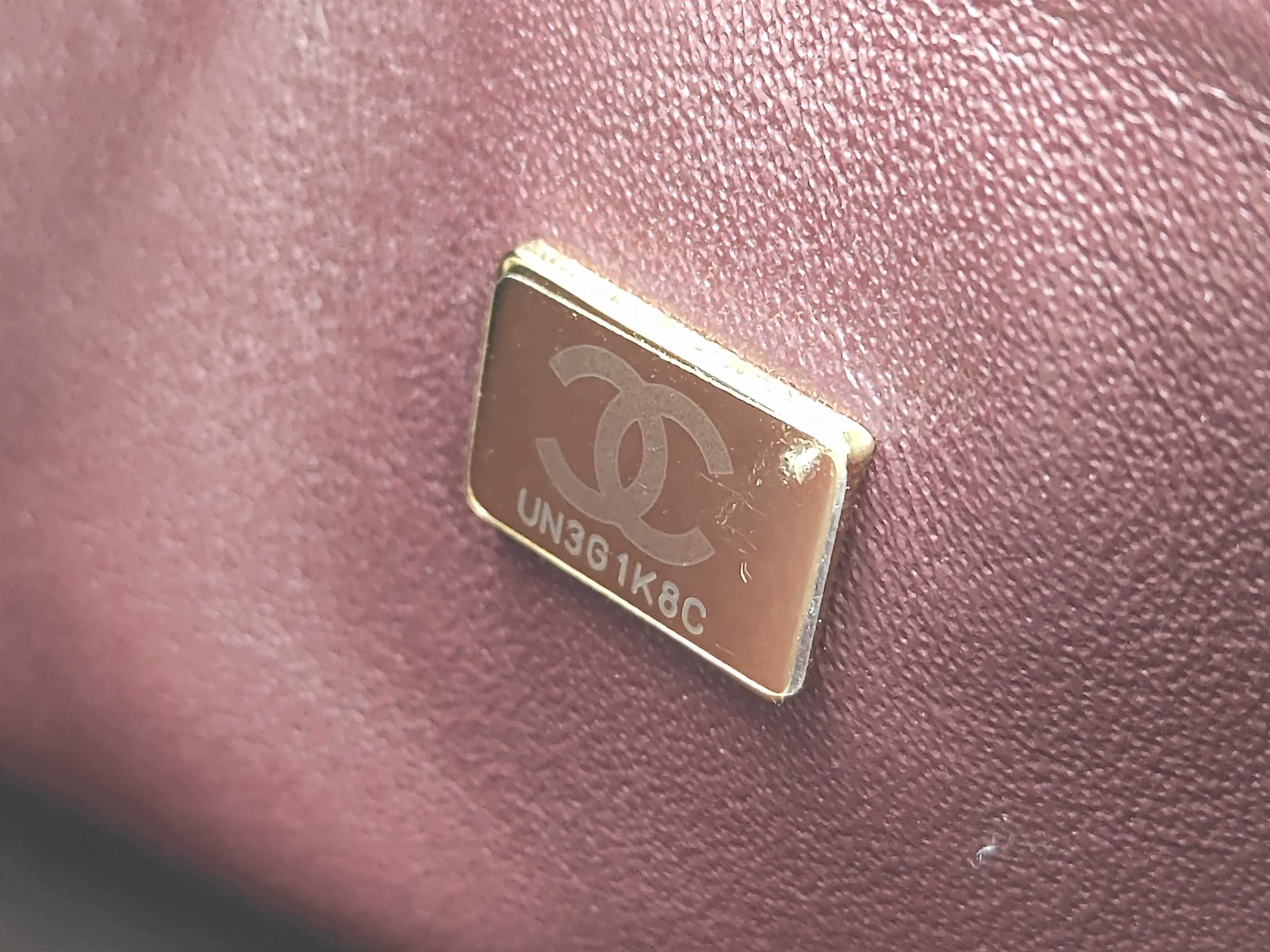 Matelassé 23 Double Flap Double Chain Caviar Plate Shoulder Bag — view 11