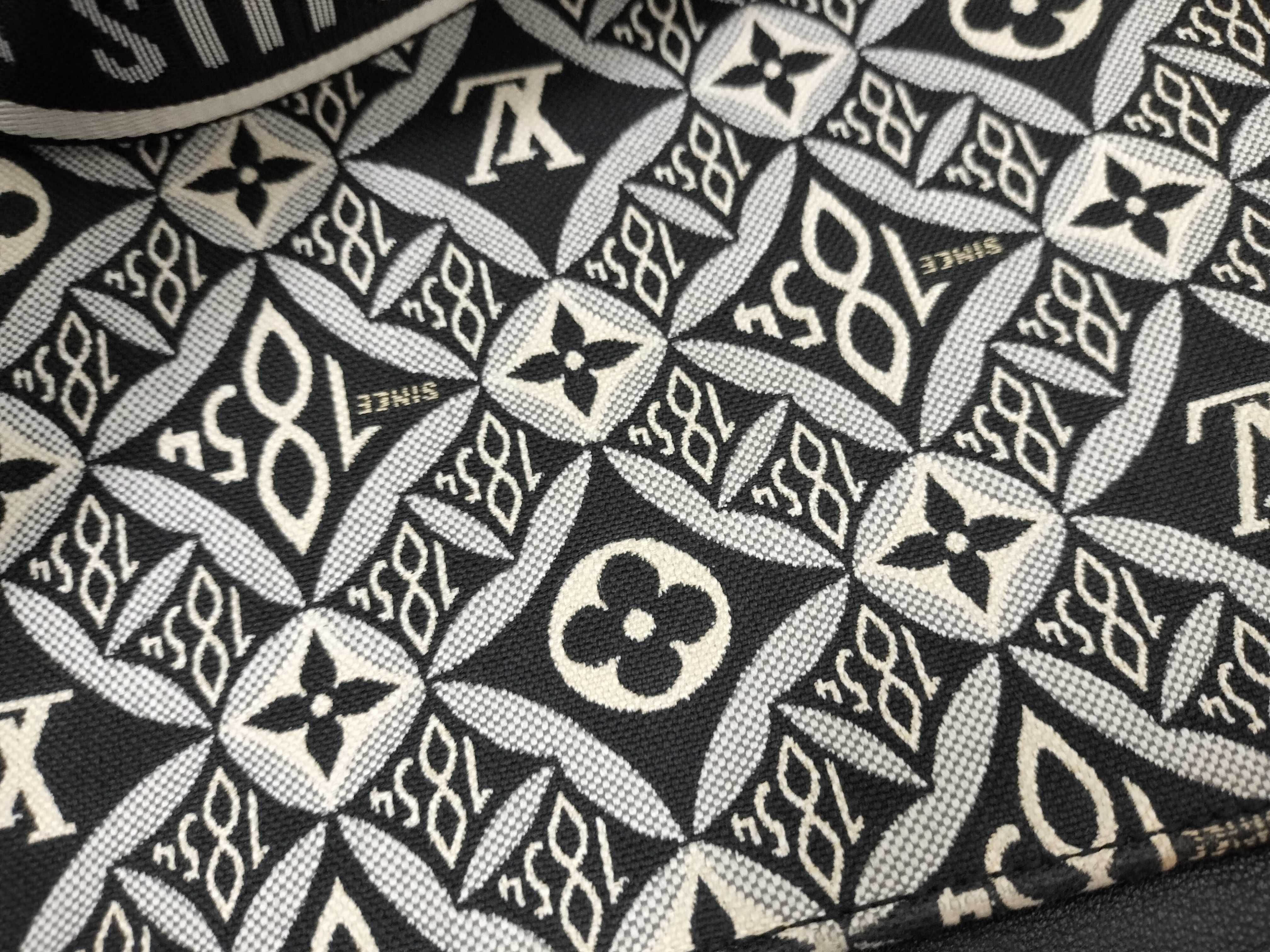 shoulder bag — view 15