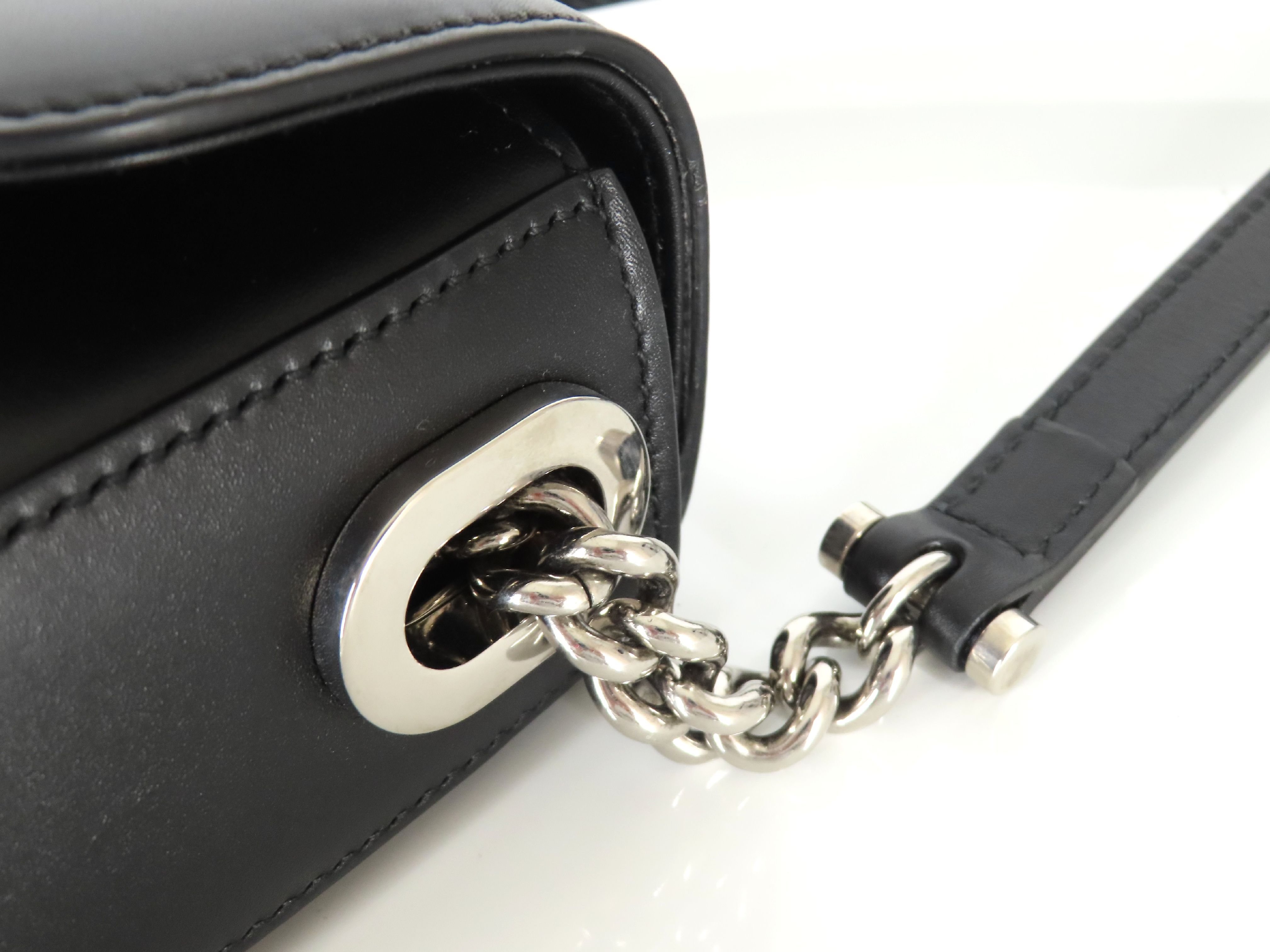 739722・520981 Calfskin Black Handbag — view 5