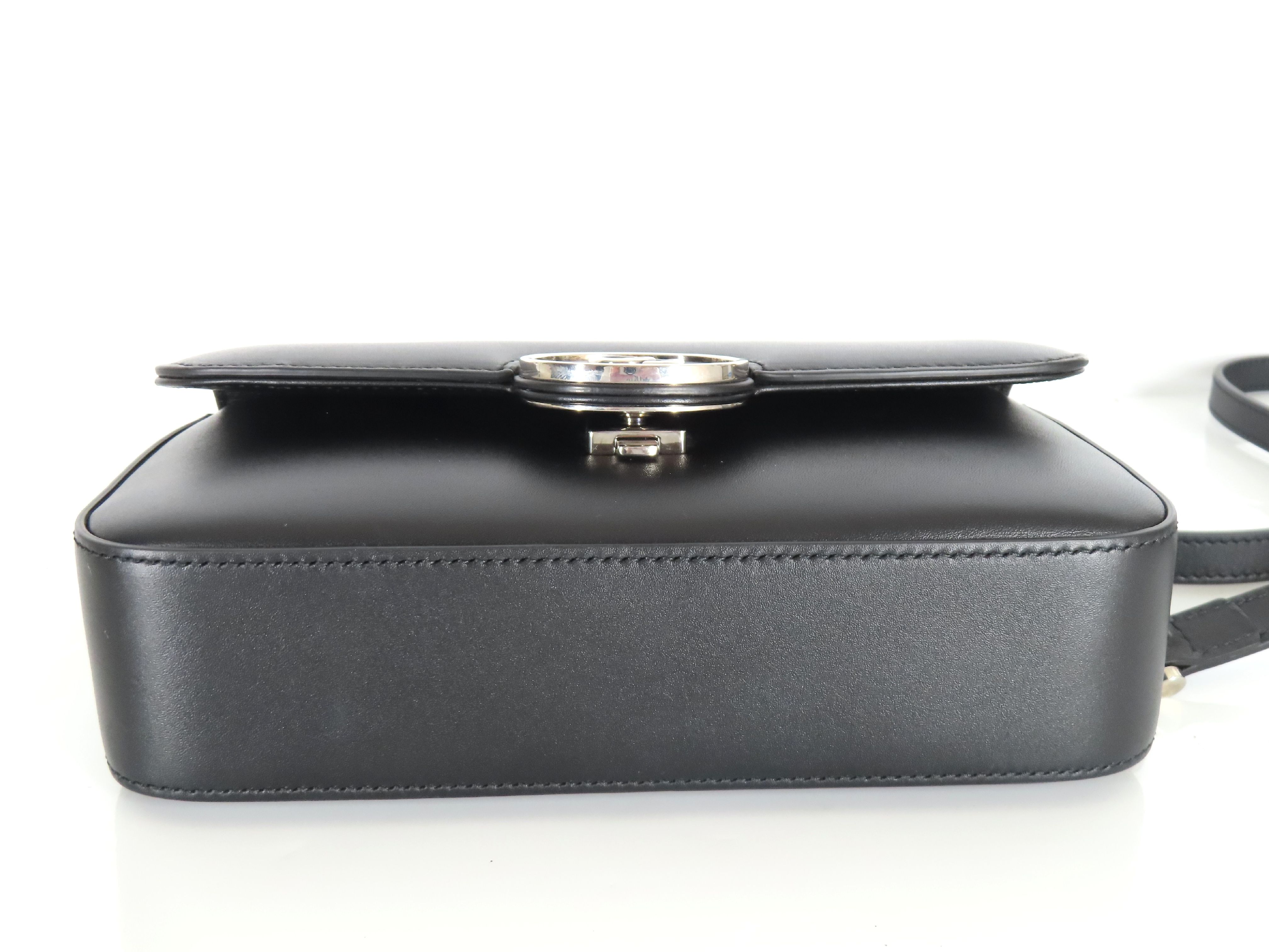 739722・520981 Calfskin Black Handbag — view 7