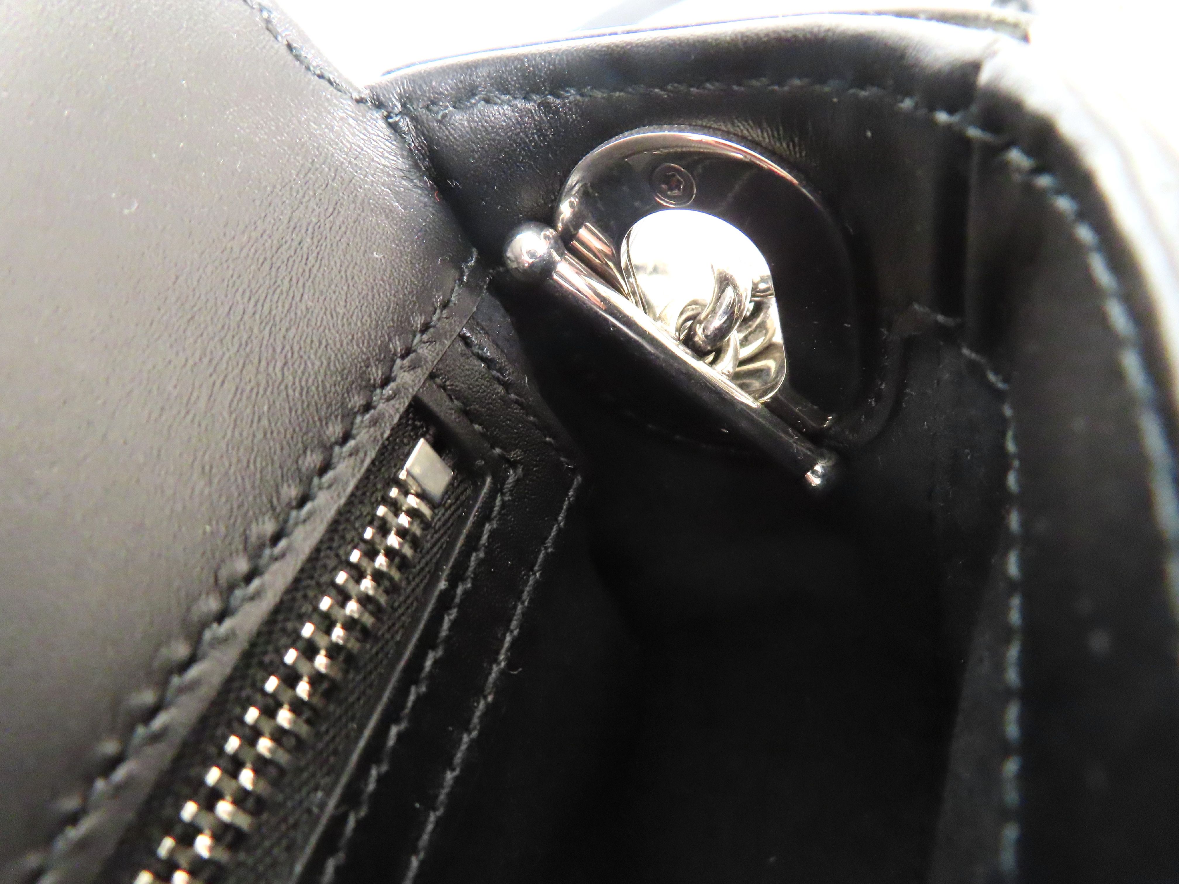 739722・520981 Calfskin Black Handbag — view 10