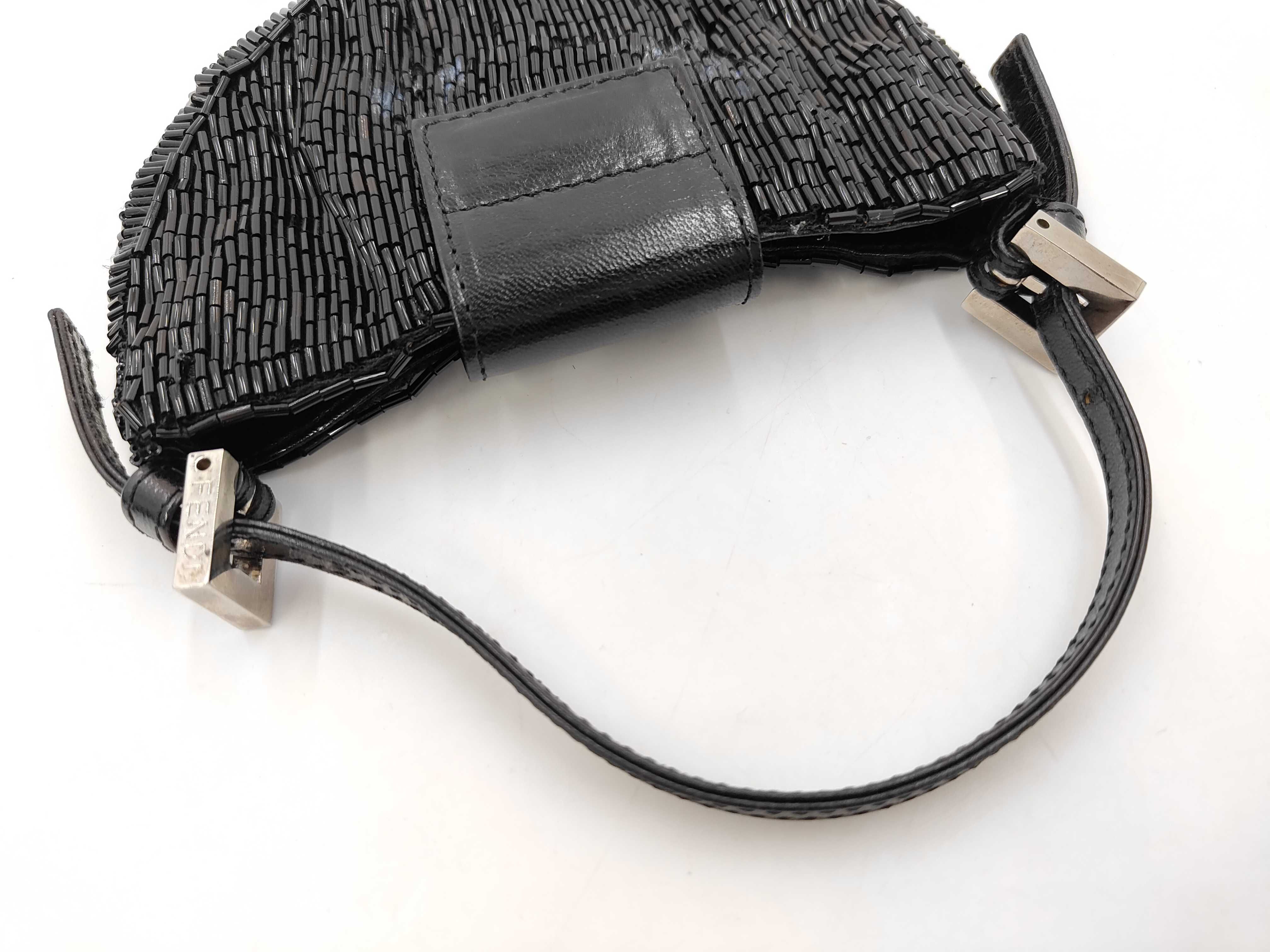 handbag — view 4