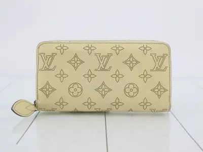 Zippy Wallet Banana IC Chip