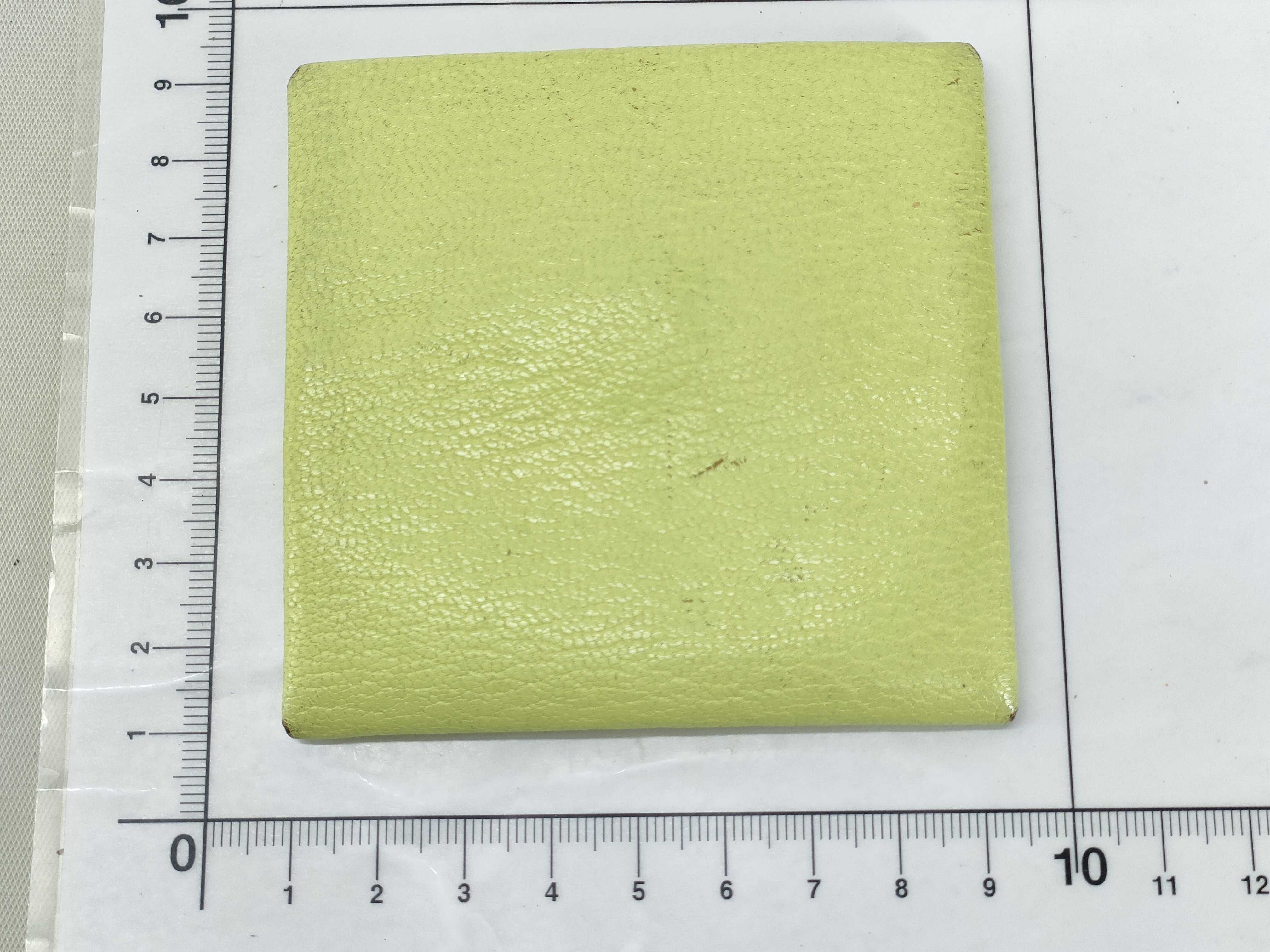 Bastia Coin Case, Chevre Leather, Z Stamp, Yellow Tone Wallet — view 2