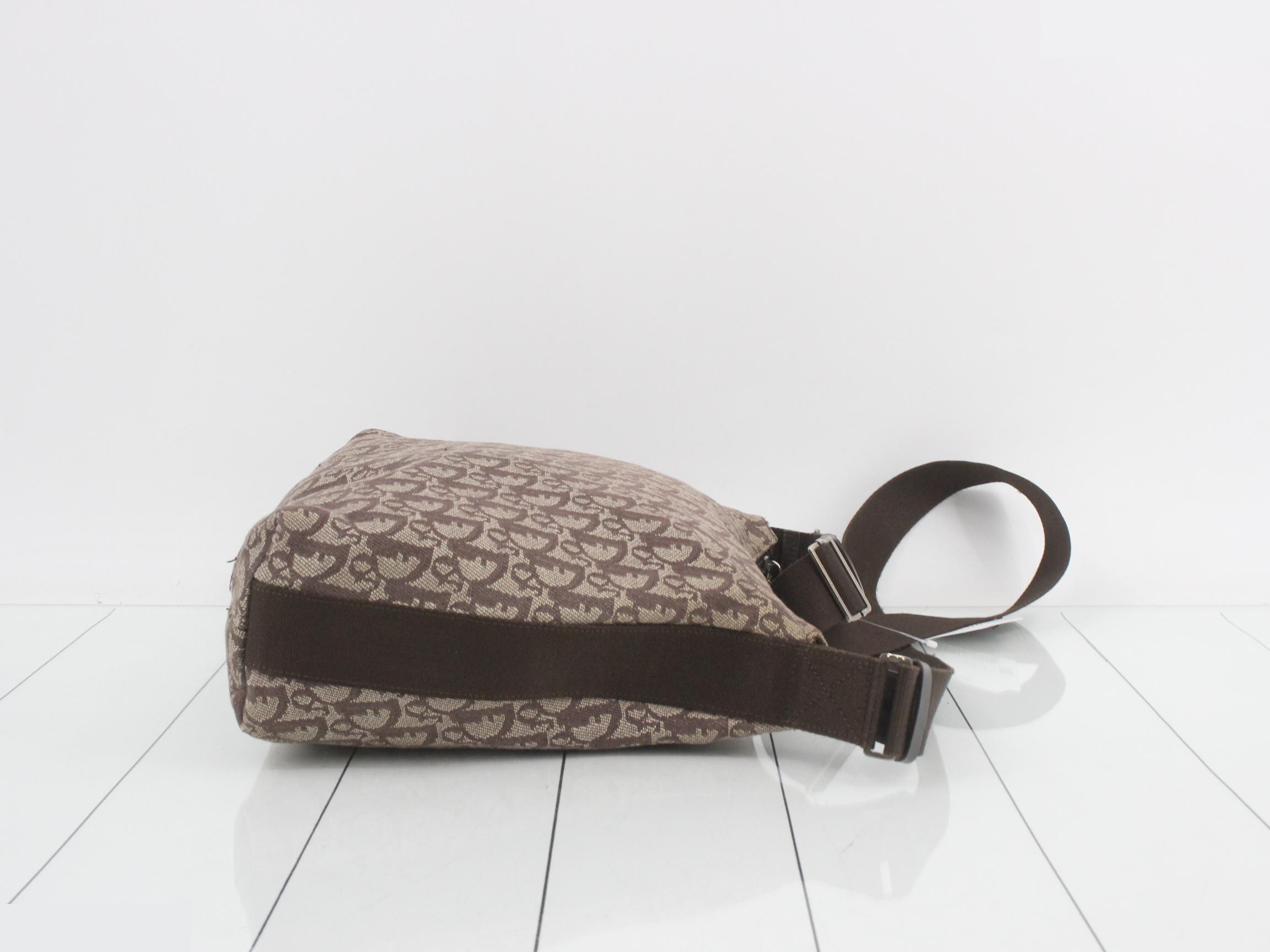 Trotter (bag) - Shoulder bag — view 3