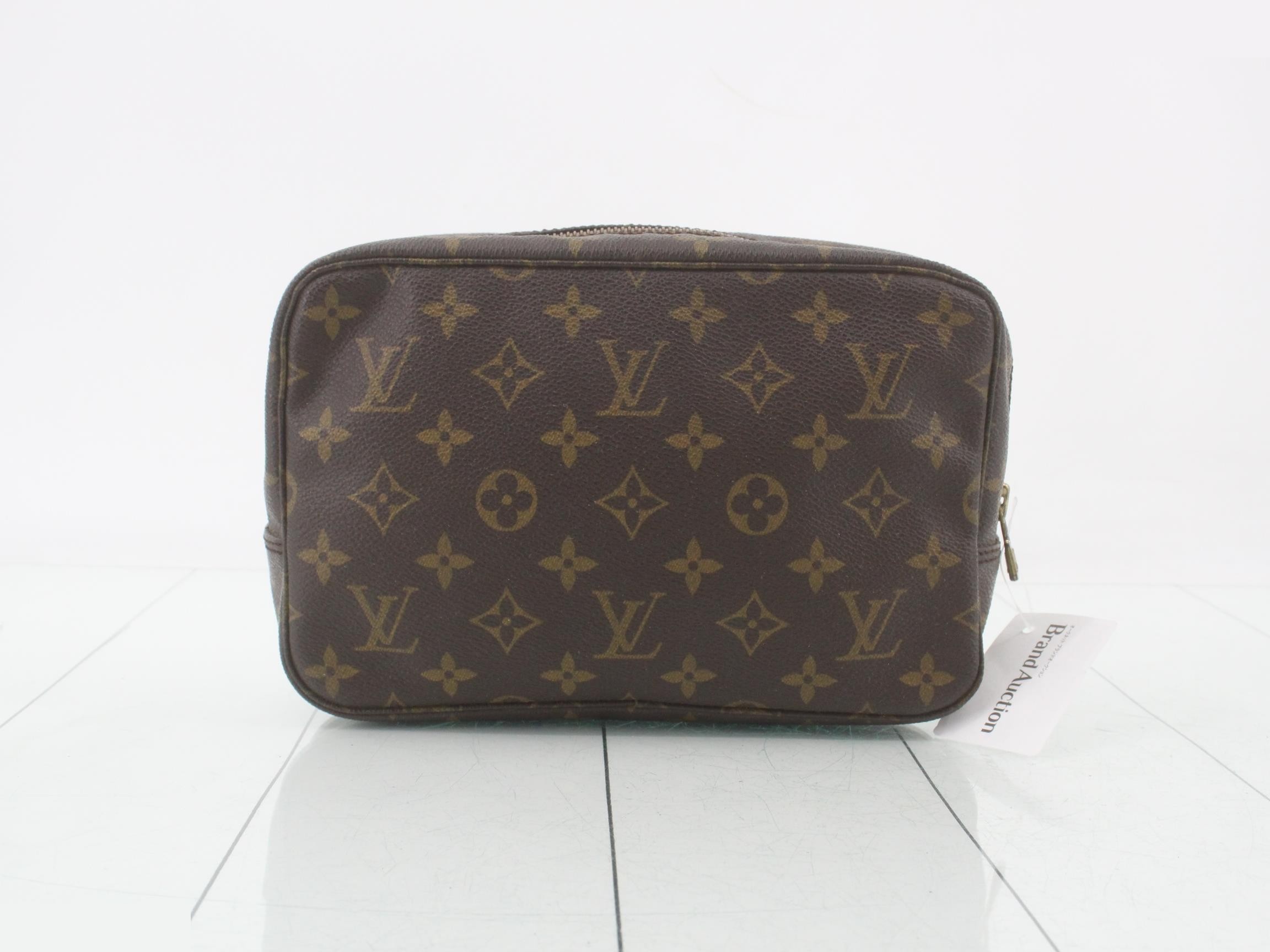 Trousse Toilette 23 883TH (with dust bag) — view 2
