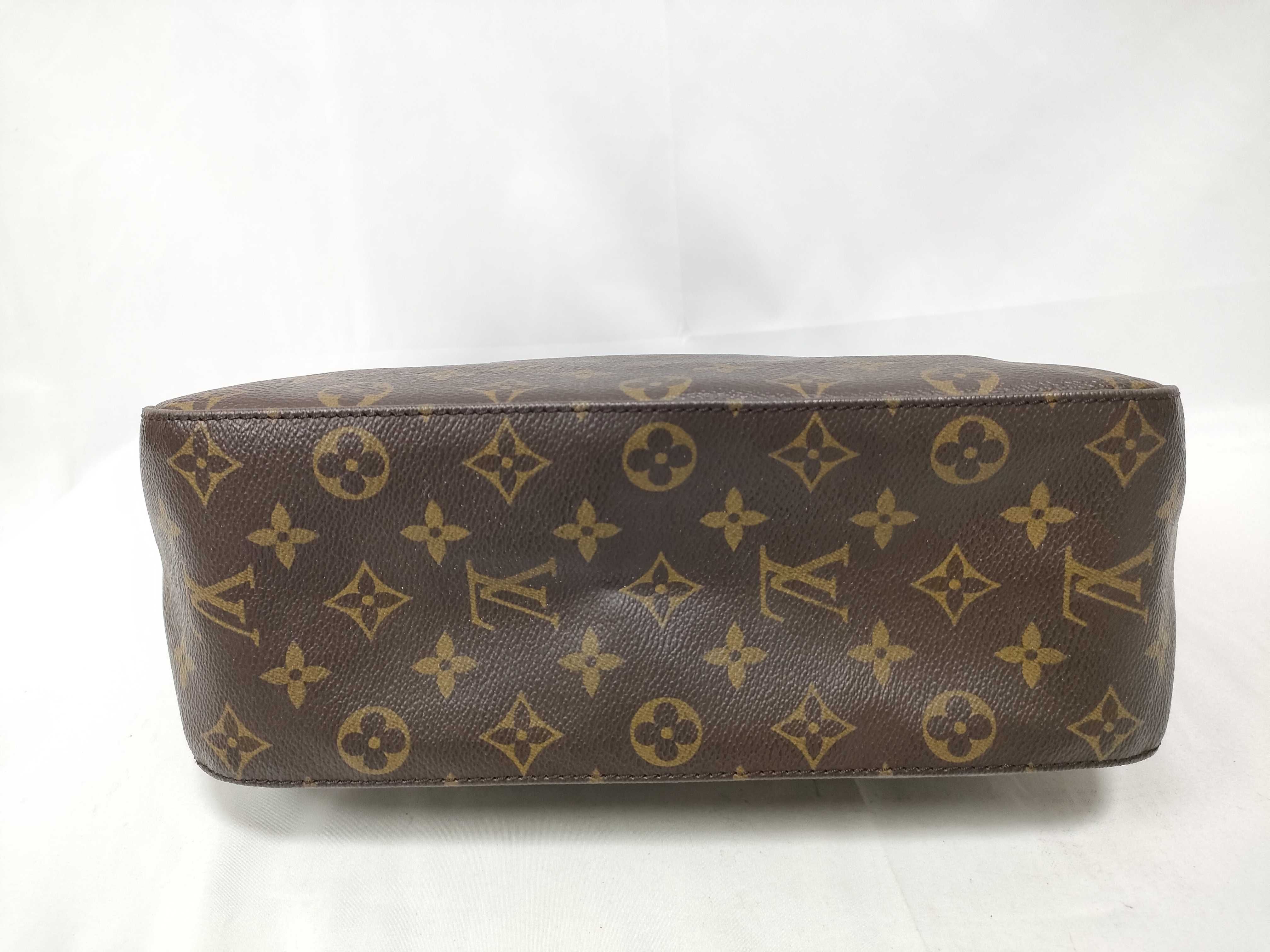 Looping Shoulder Bag Handbag Monogram — view 3