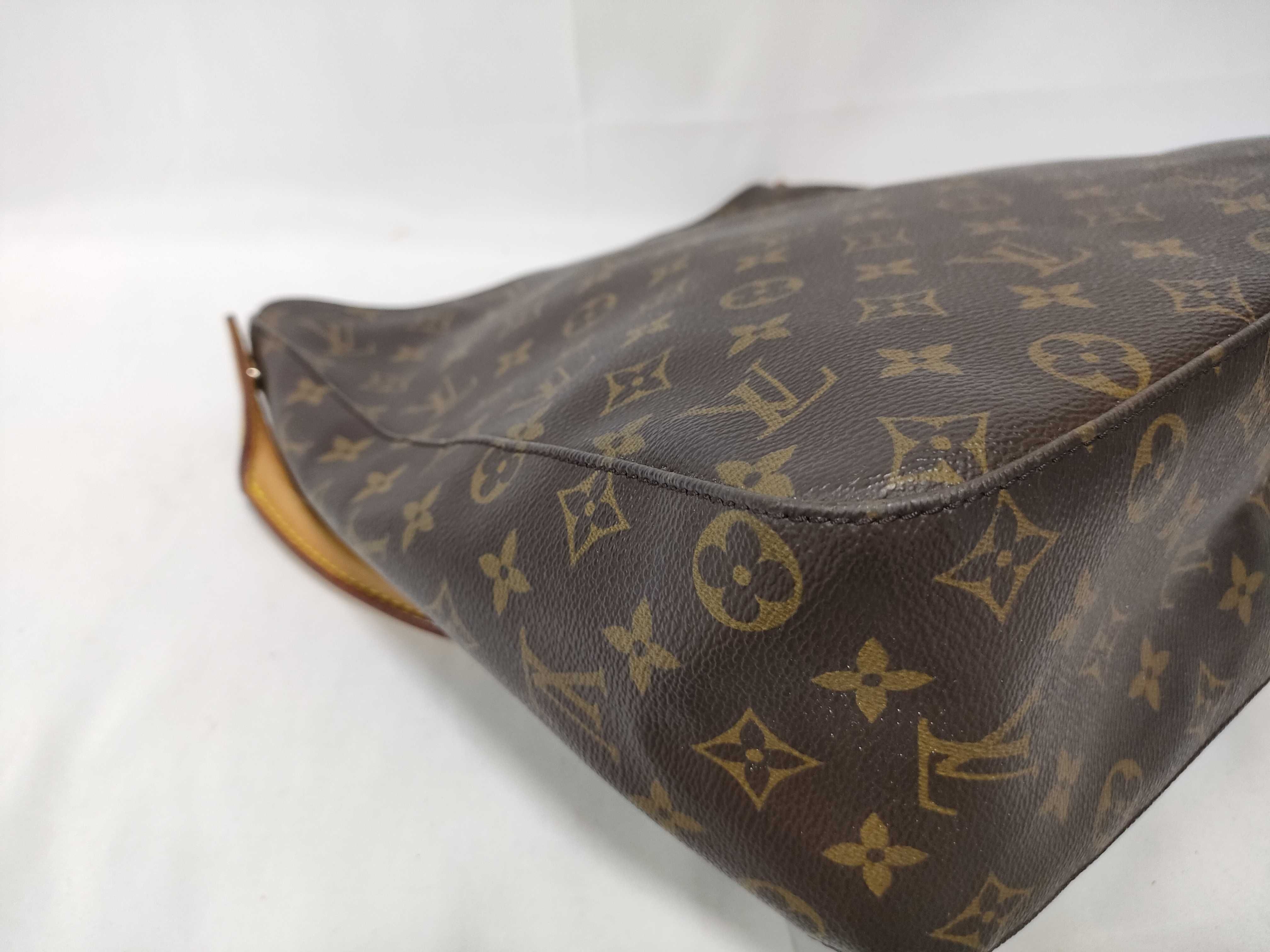 Looping Shoulder Bag Handbag Monogram — view 5