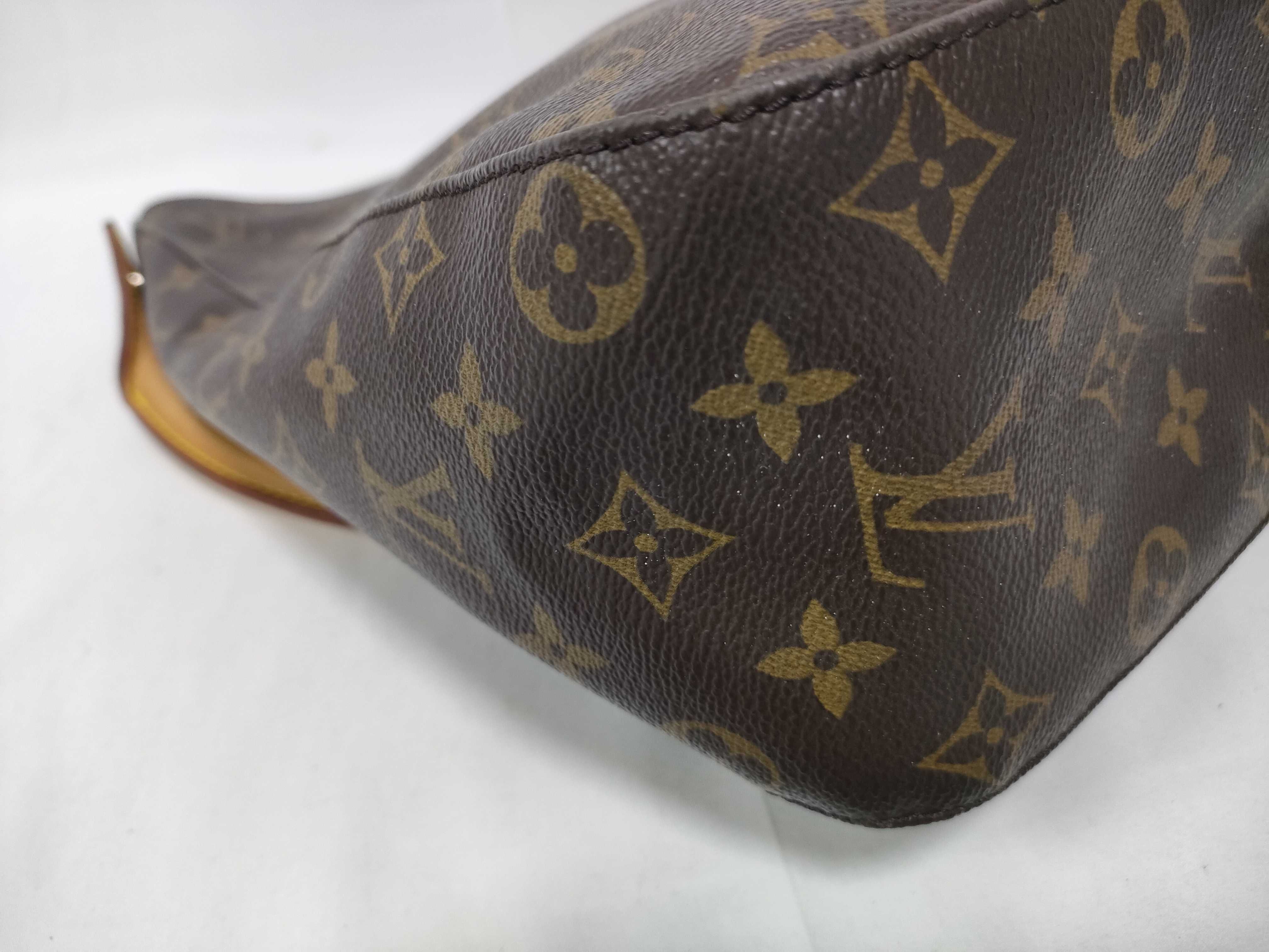 Looping Shoulder Bag Handbag Monogram — view 6