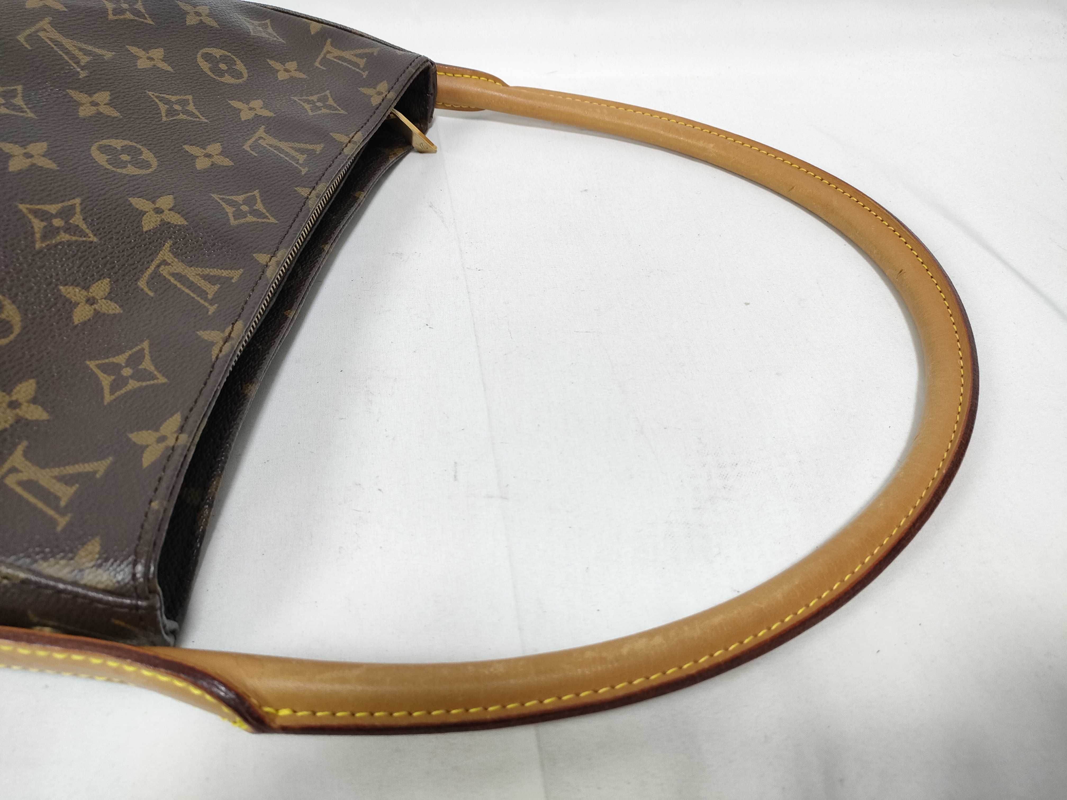 Looping Shoulder Bag Handbag Monogram — view 8