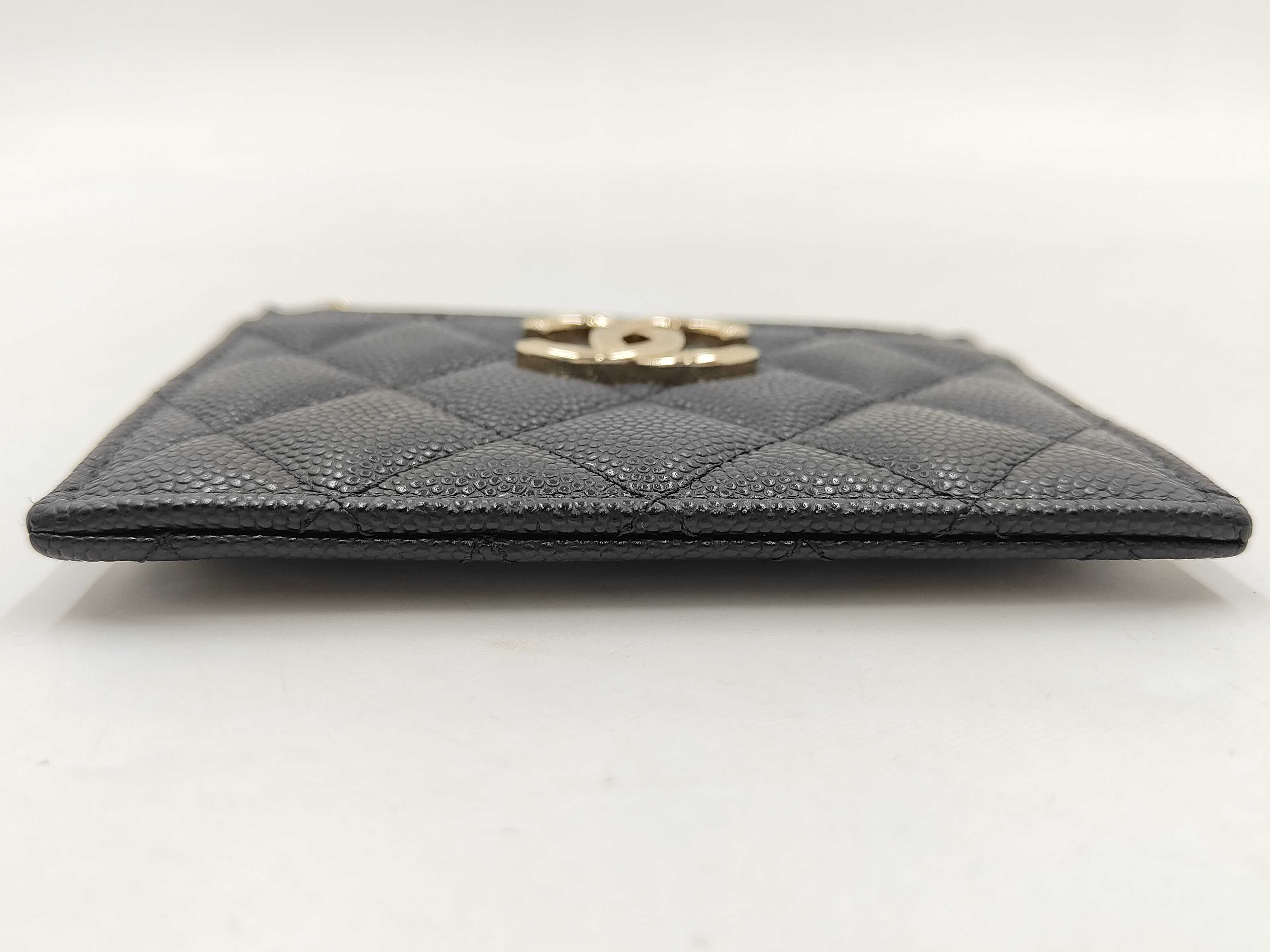 Caviar Skin Card Case with Coco Mark Zip Card Case — view 3