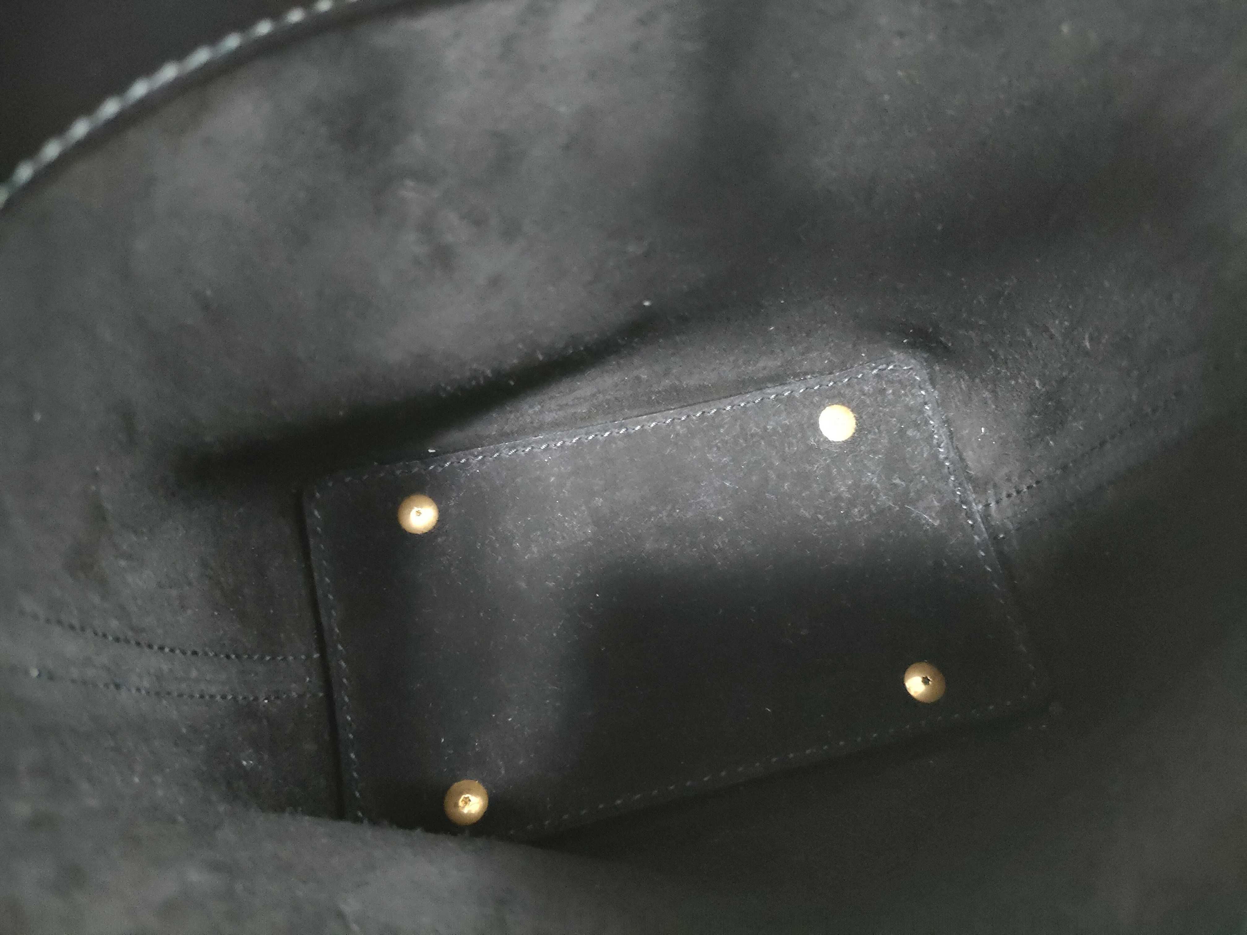 LE 37 2-Way Shoulder Bag, Leather, Black, Gold Hardware, Shoulder Strap, Handbag — view 11