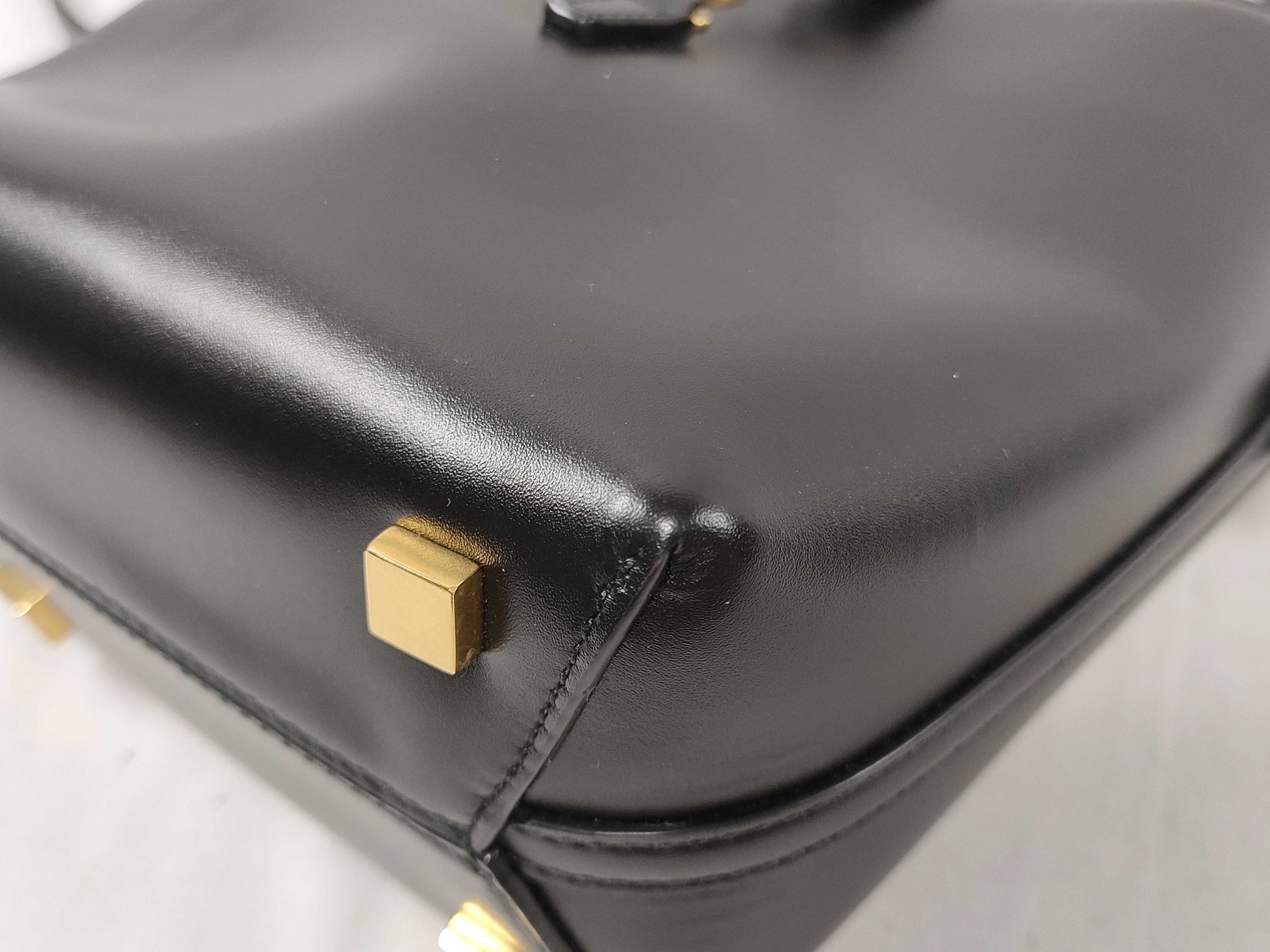 LE 37 2-Way Shoulder Bag, Leather, Black, Gold Hardware, Shoulder Strap, Handbag — view 7