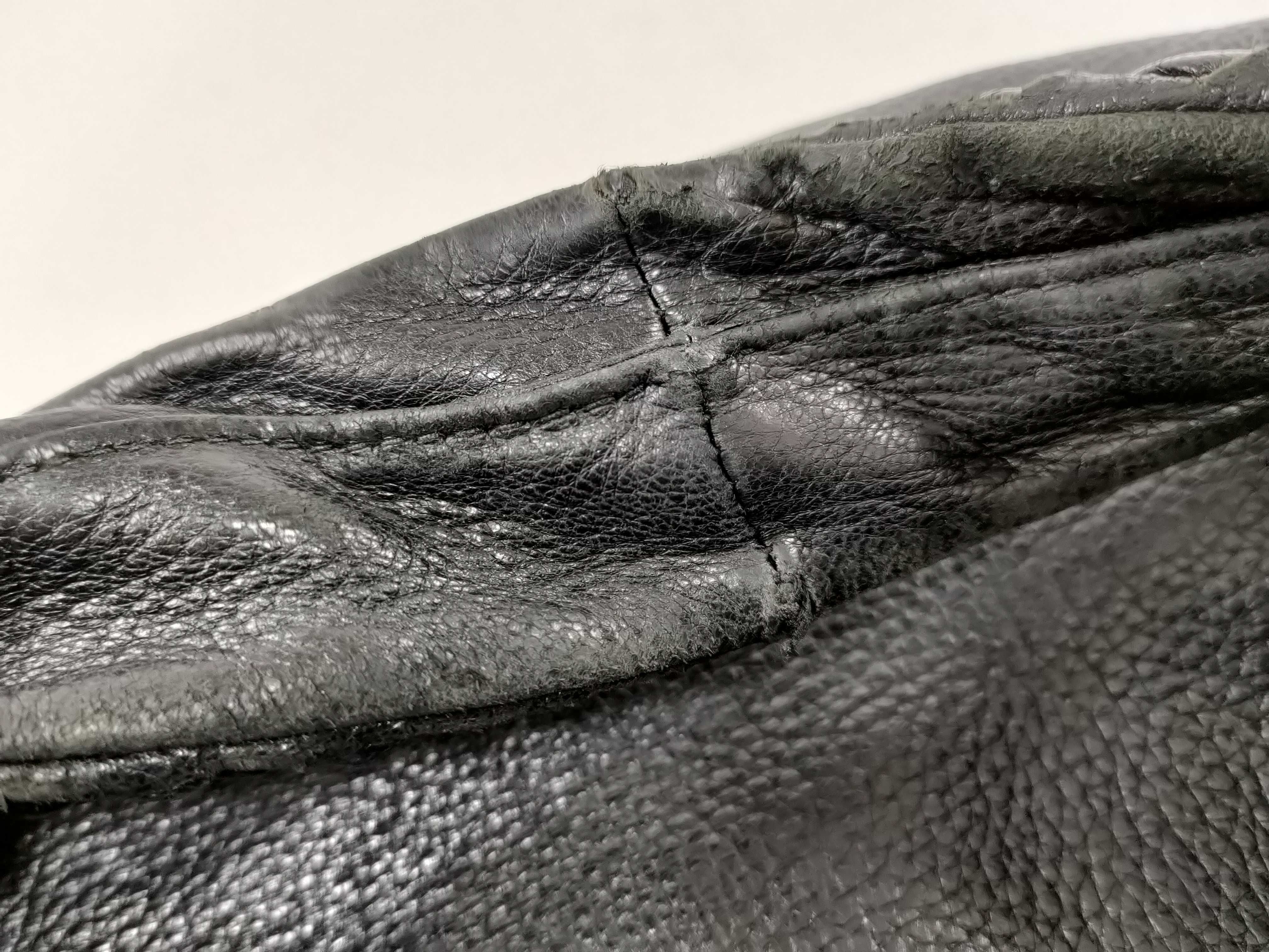 Intrecciato Cervo One-Shoulder Bag — view 11