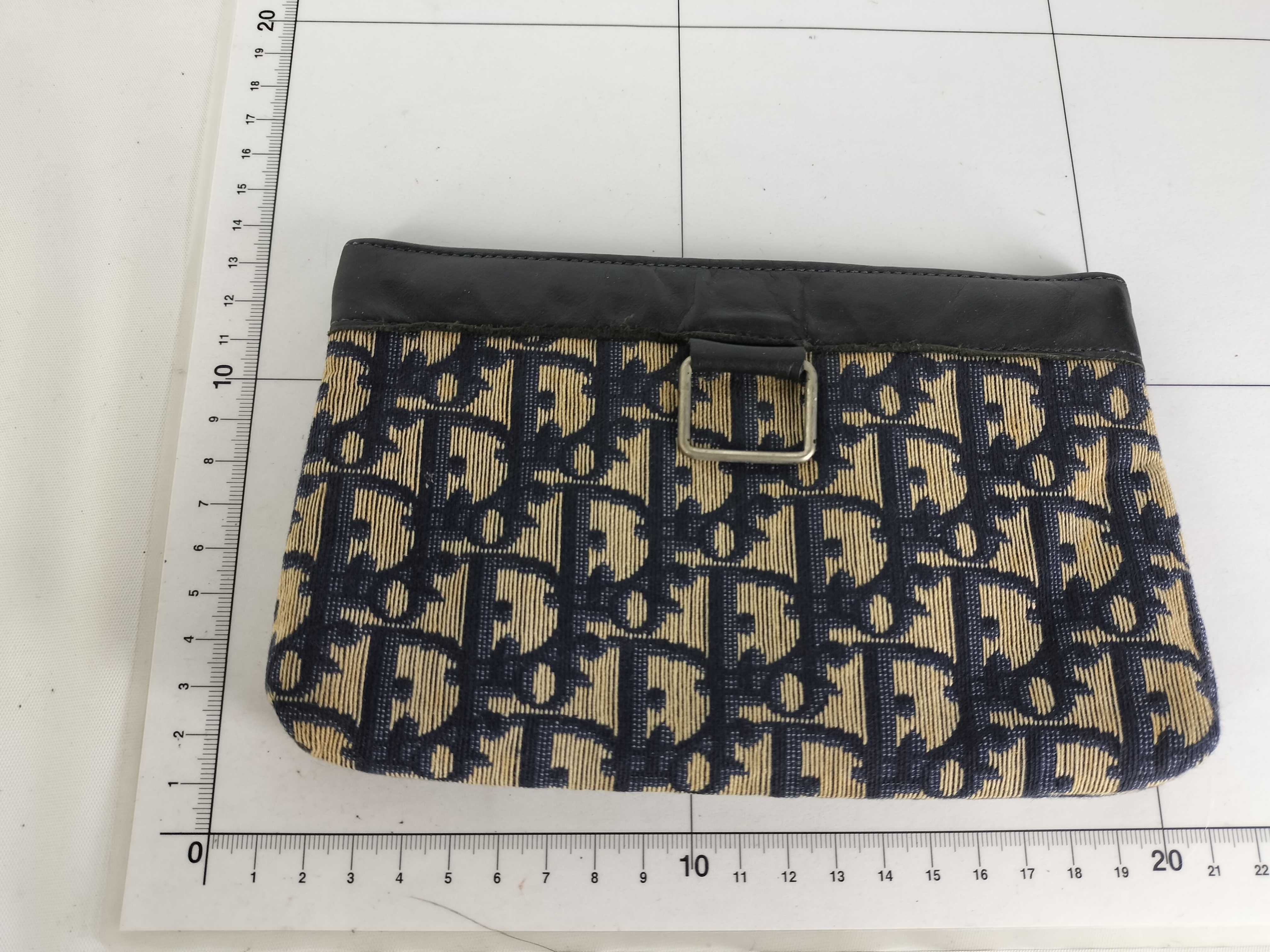 Trotter Pouch — view 10