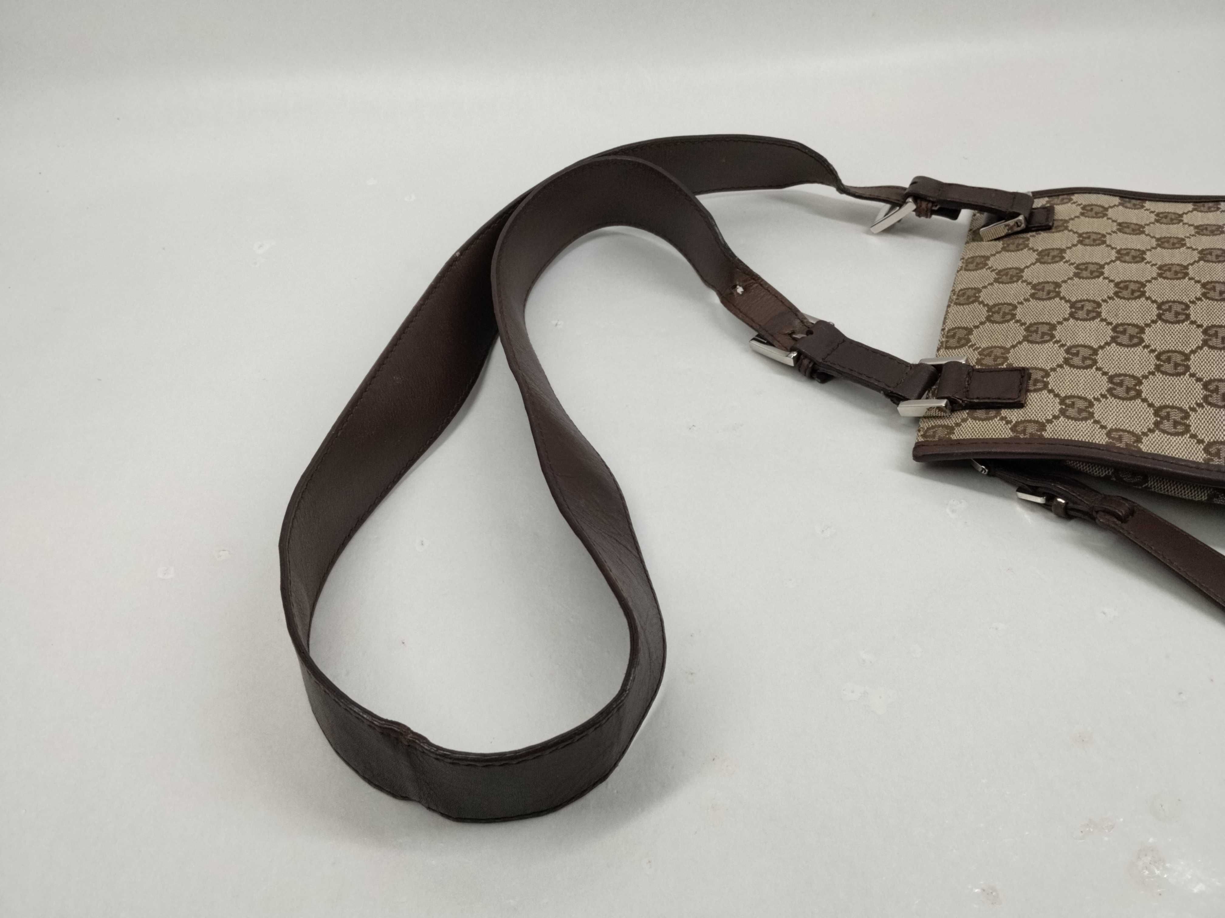 GG Canvas Shoulder Bag — view 6