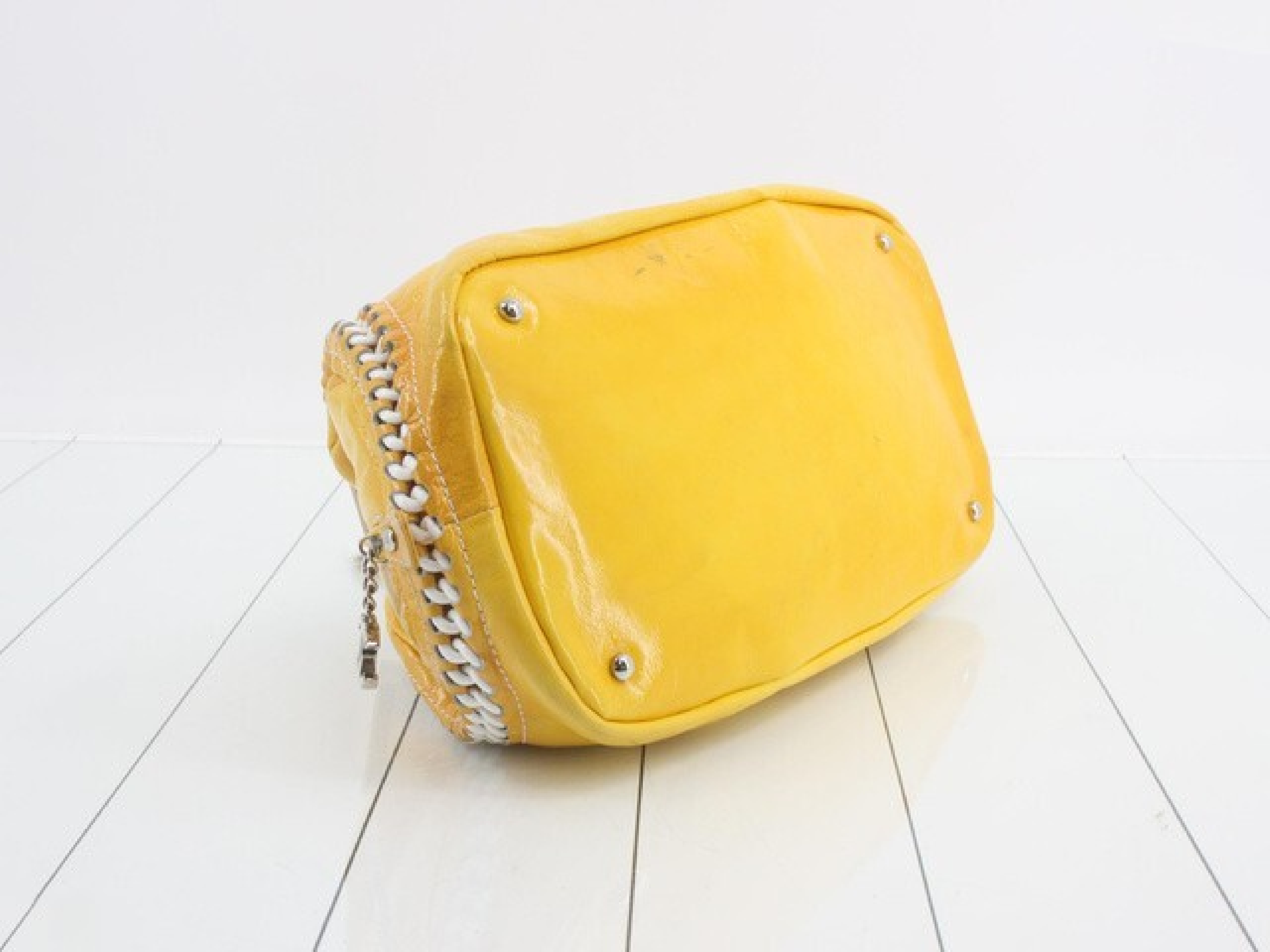 enamel Boston bag with plastic chain, serial number 12. — view 5