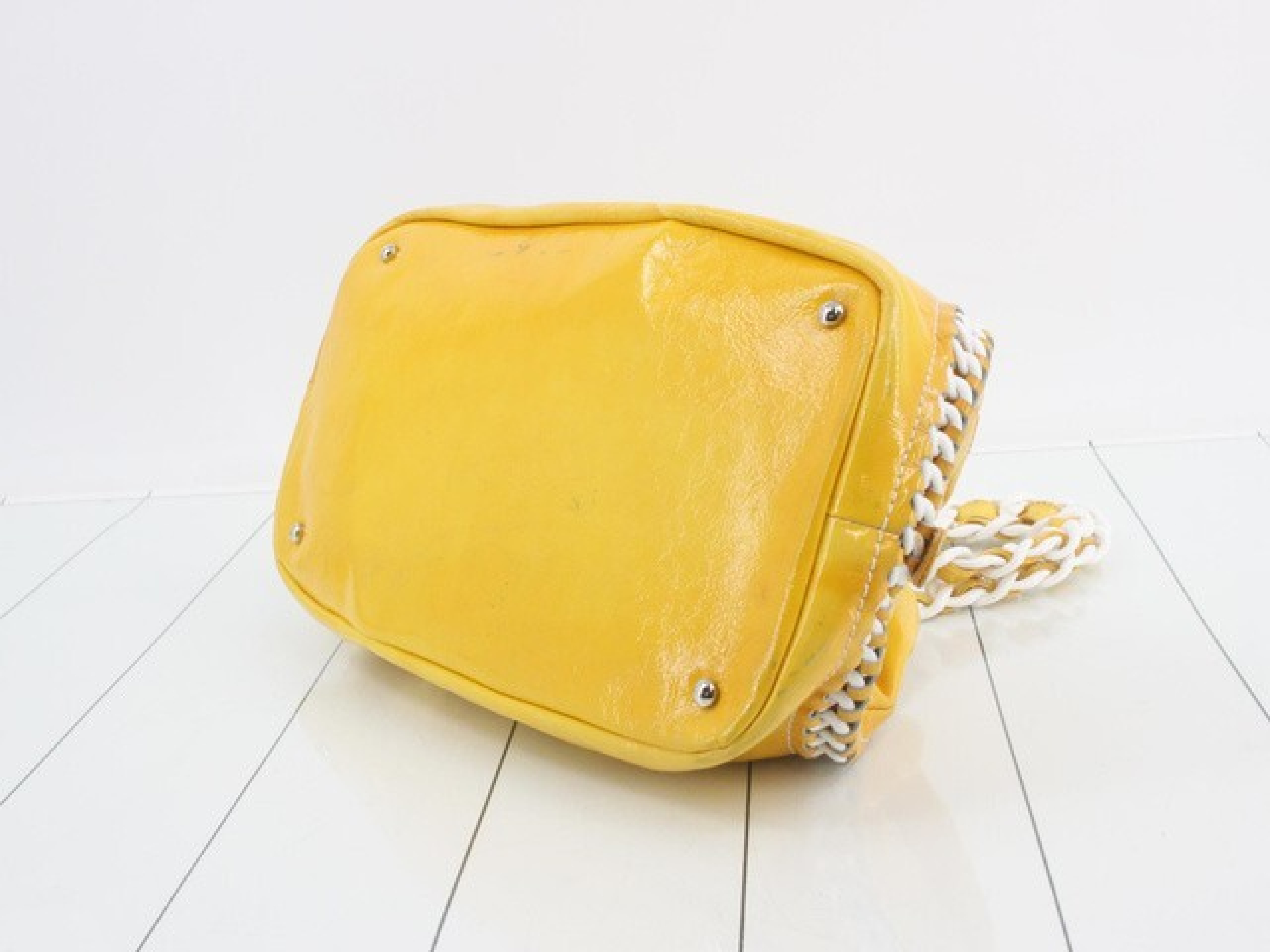 enamel Boston bag with plastic chain, serial number 12. — view 6