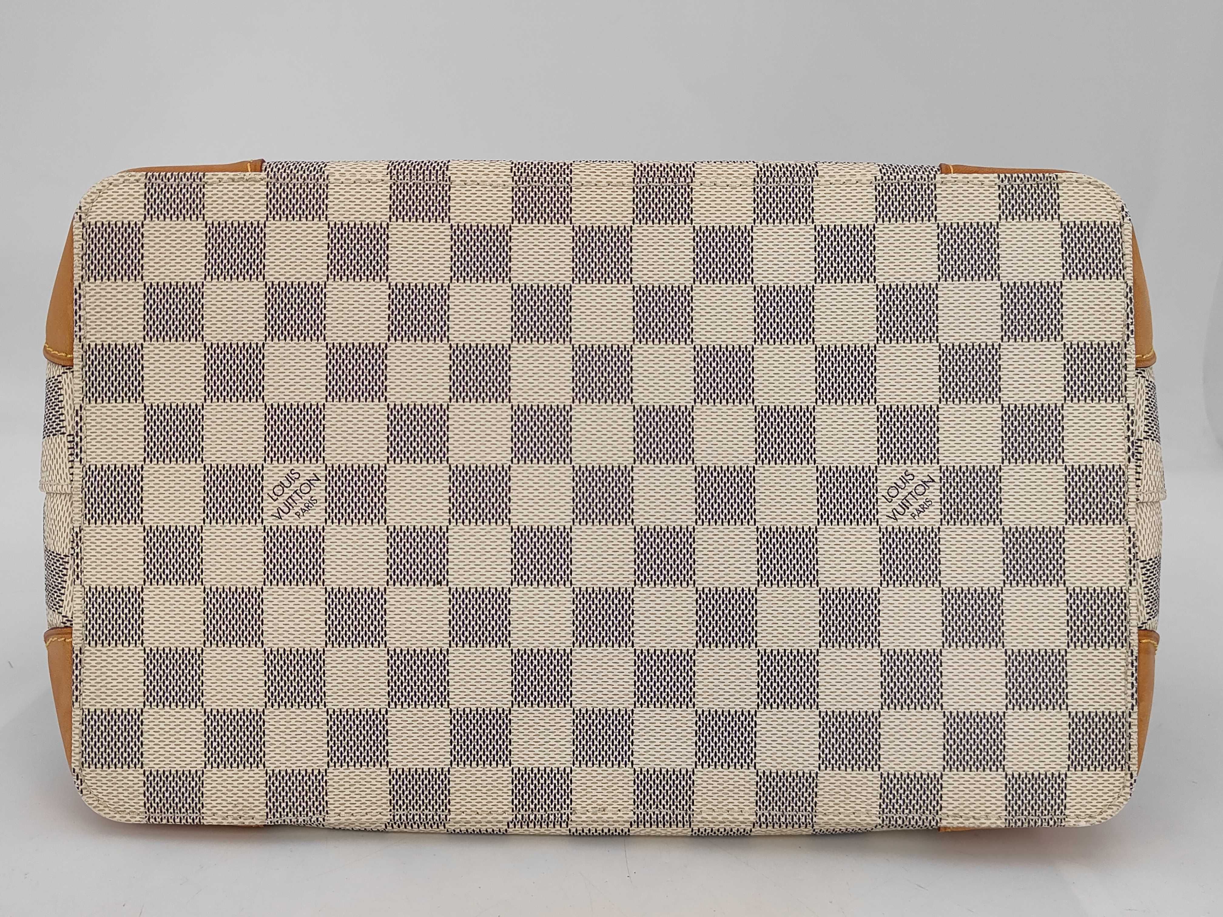 Damier Azur Louis Vuitton Hampstead PM Damier Azur Tote Bag — view 3