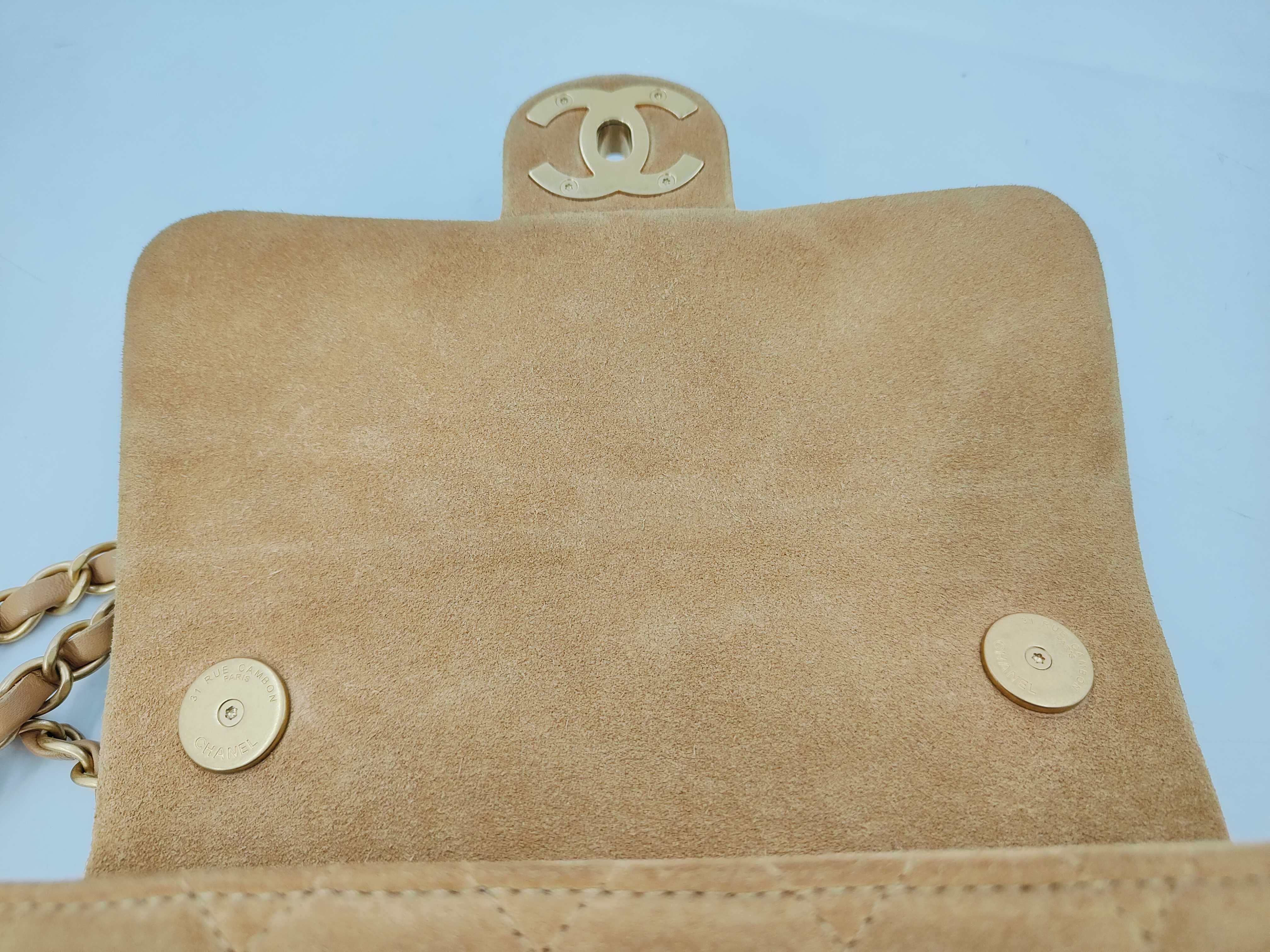 Mini Matelassé Beige Random Plate Shoulder Bag — view 12