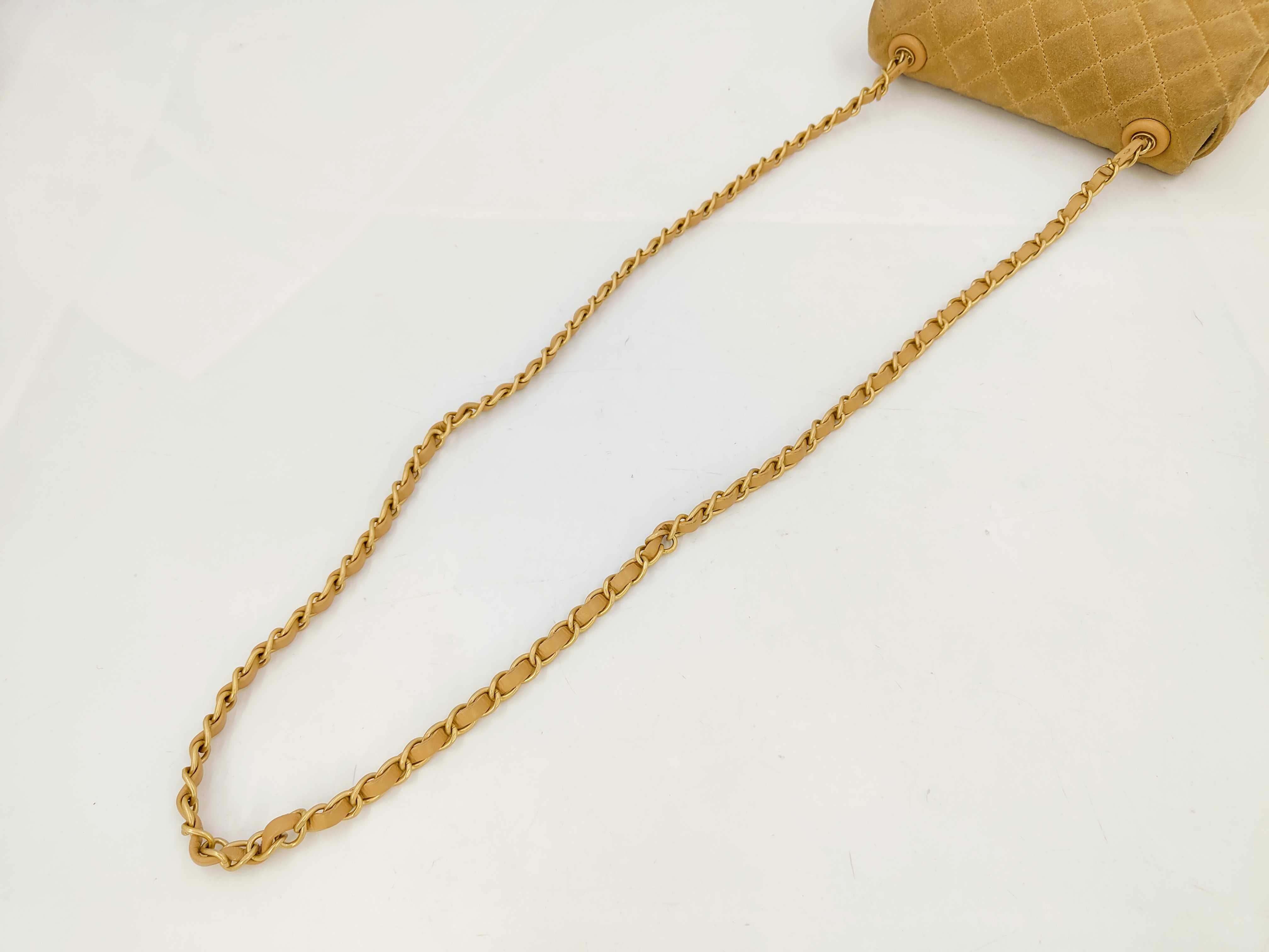 Mini Matelassé Beige Random Plate Shoulder Bag — view 3