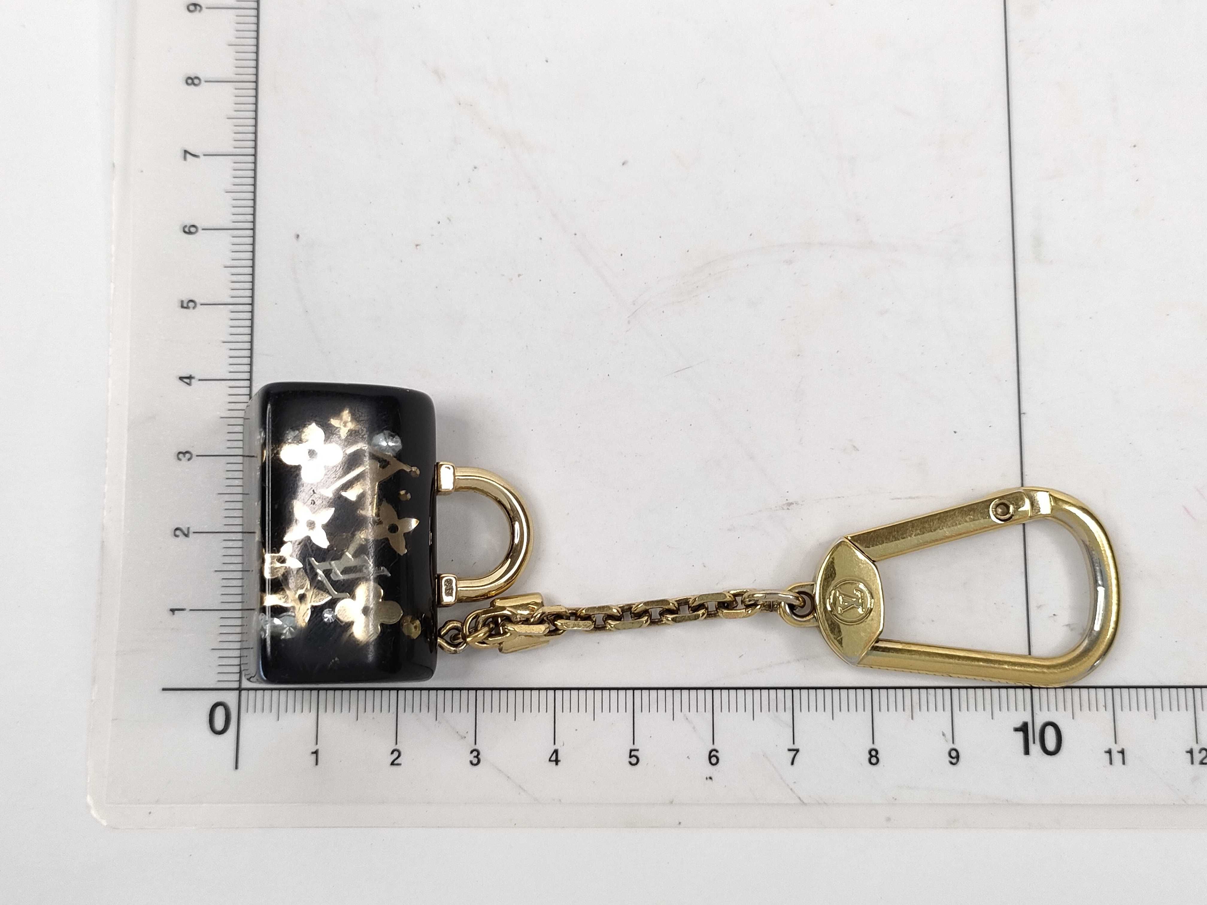 Keychain Charm Key Case — view 10