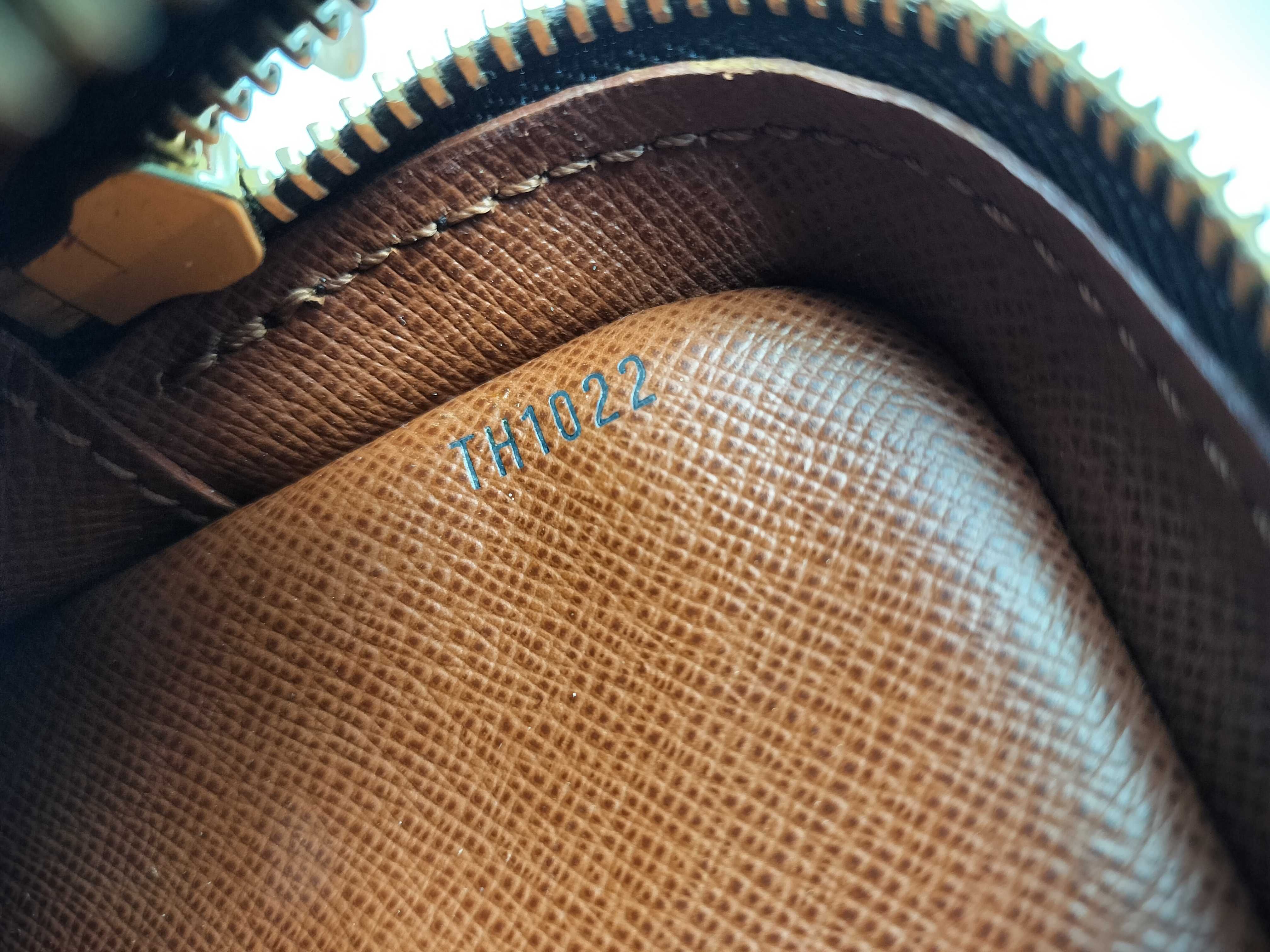 Monogram Amazon M45236 Shoulder Bag — view 14