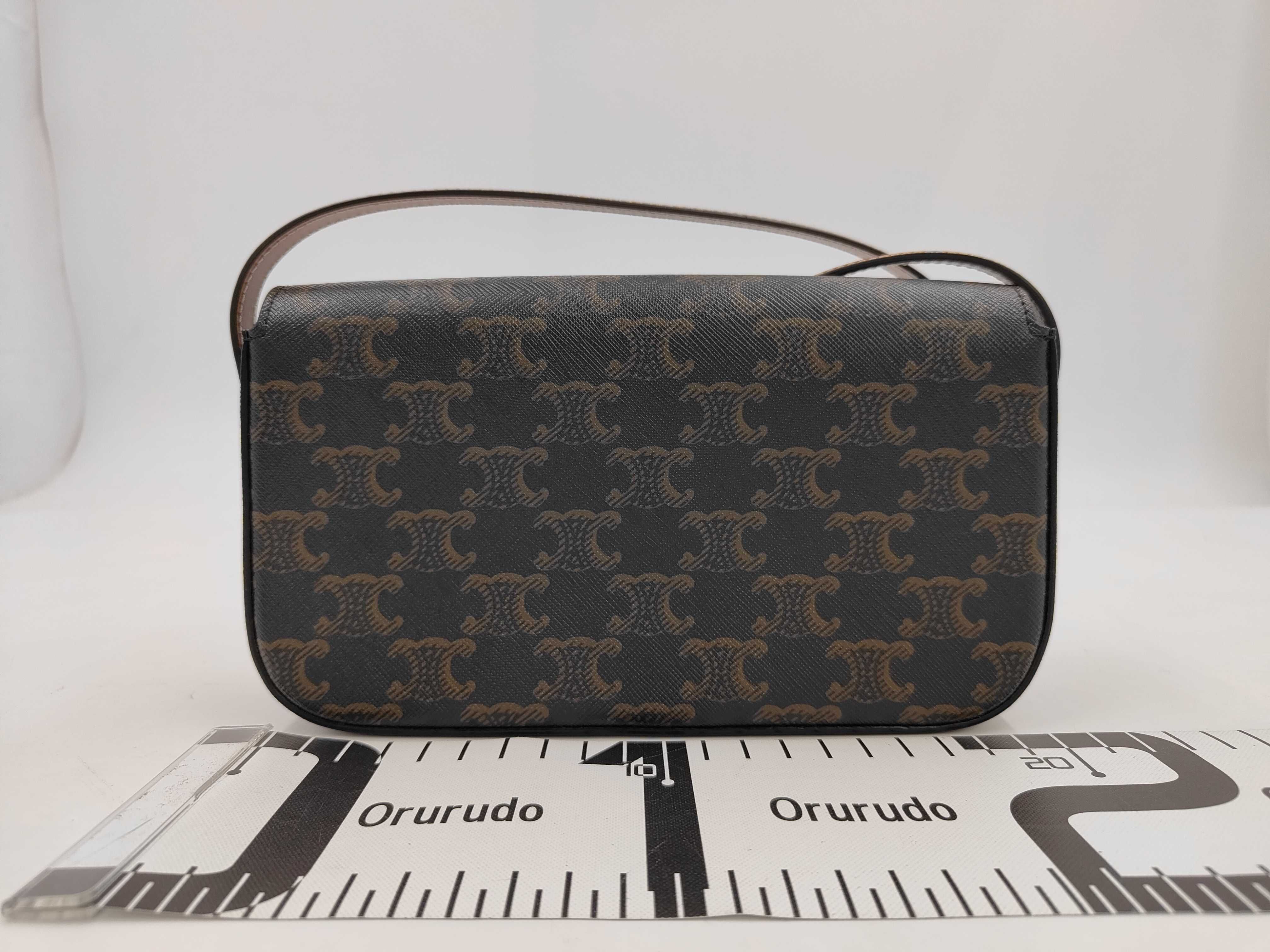 Triomphe Leather Black Shoulder Bag — view 2