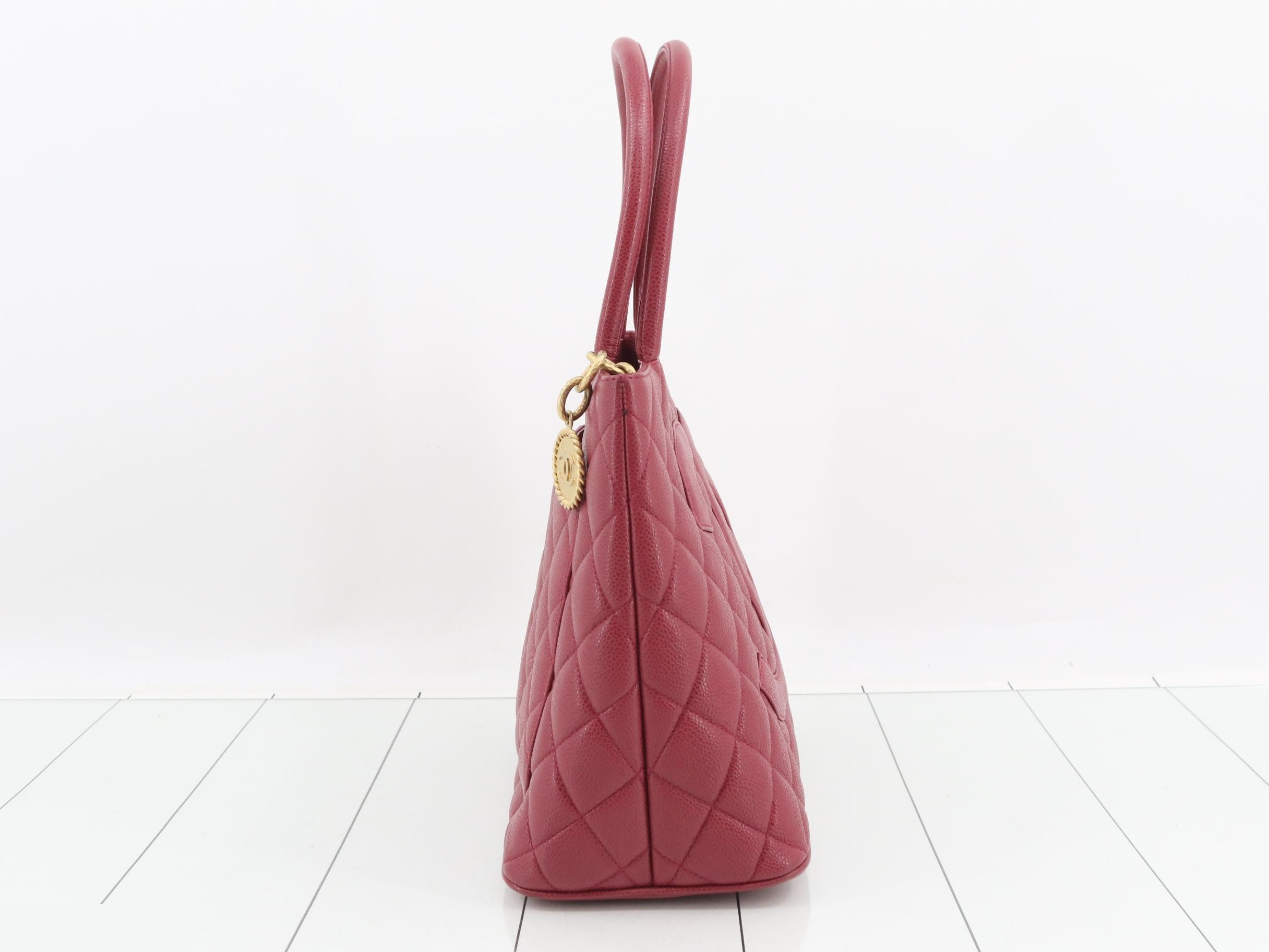 Reissue tote bag, item number 6 — view 4