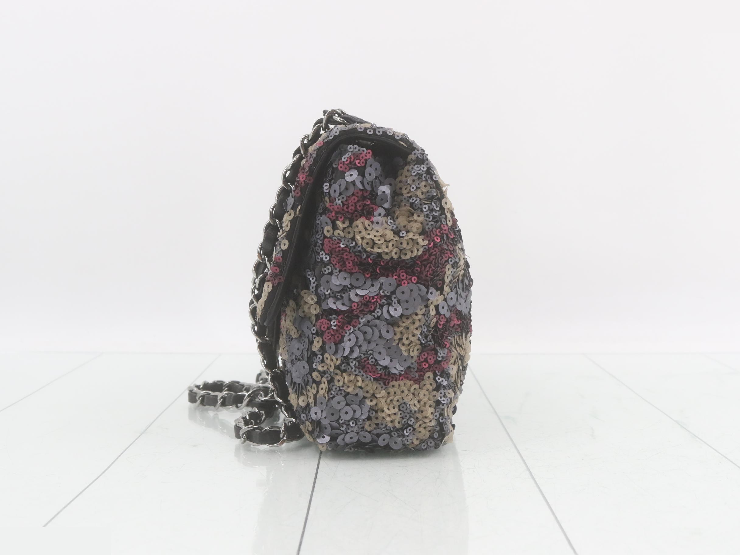 Sequined single flap double chain bag — view 3