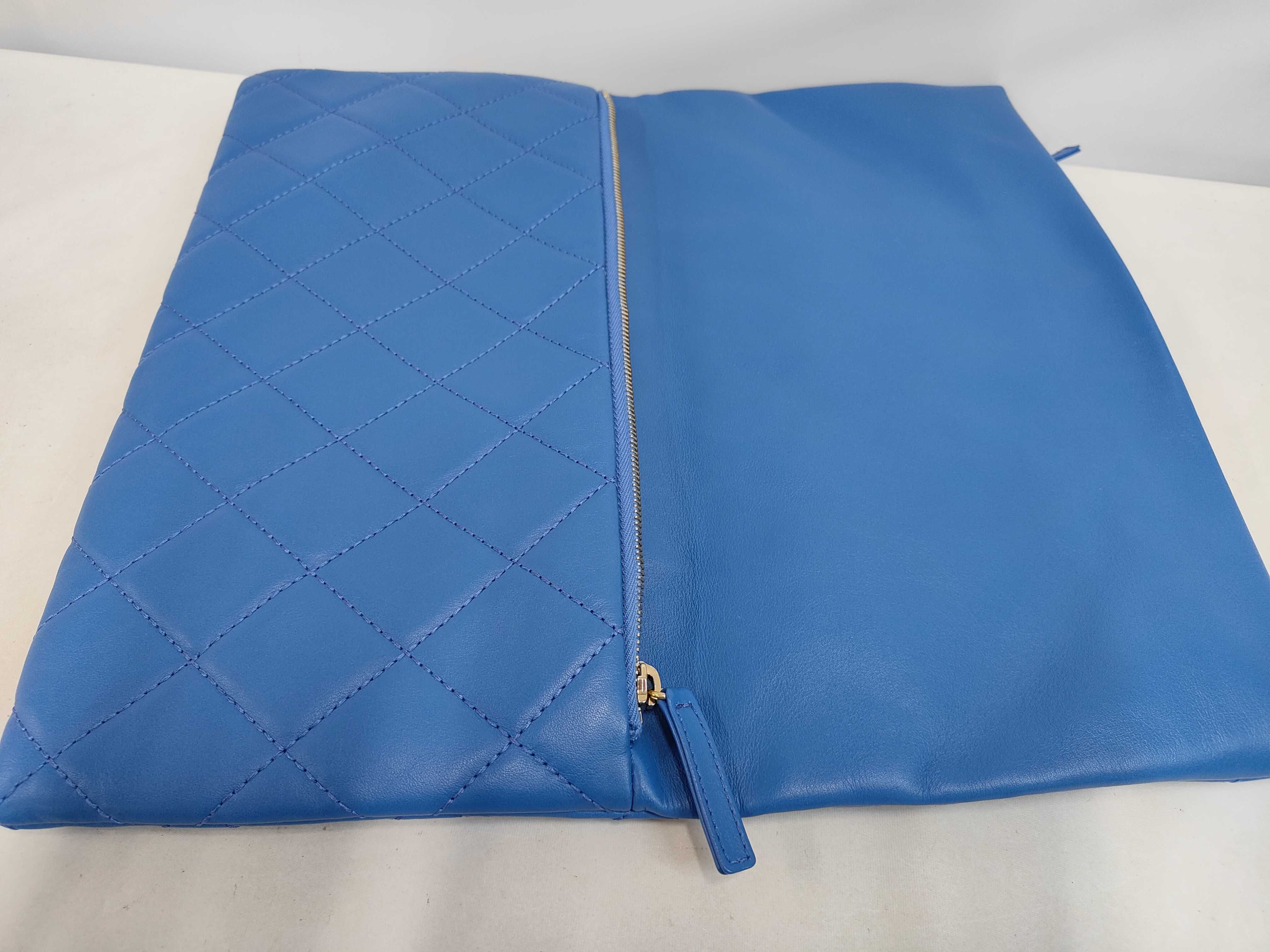 Matelassé Lambskin Clutch Bag, Blue, Item Number 25195801 — view 5