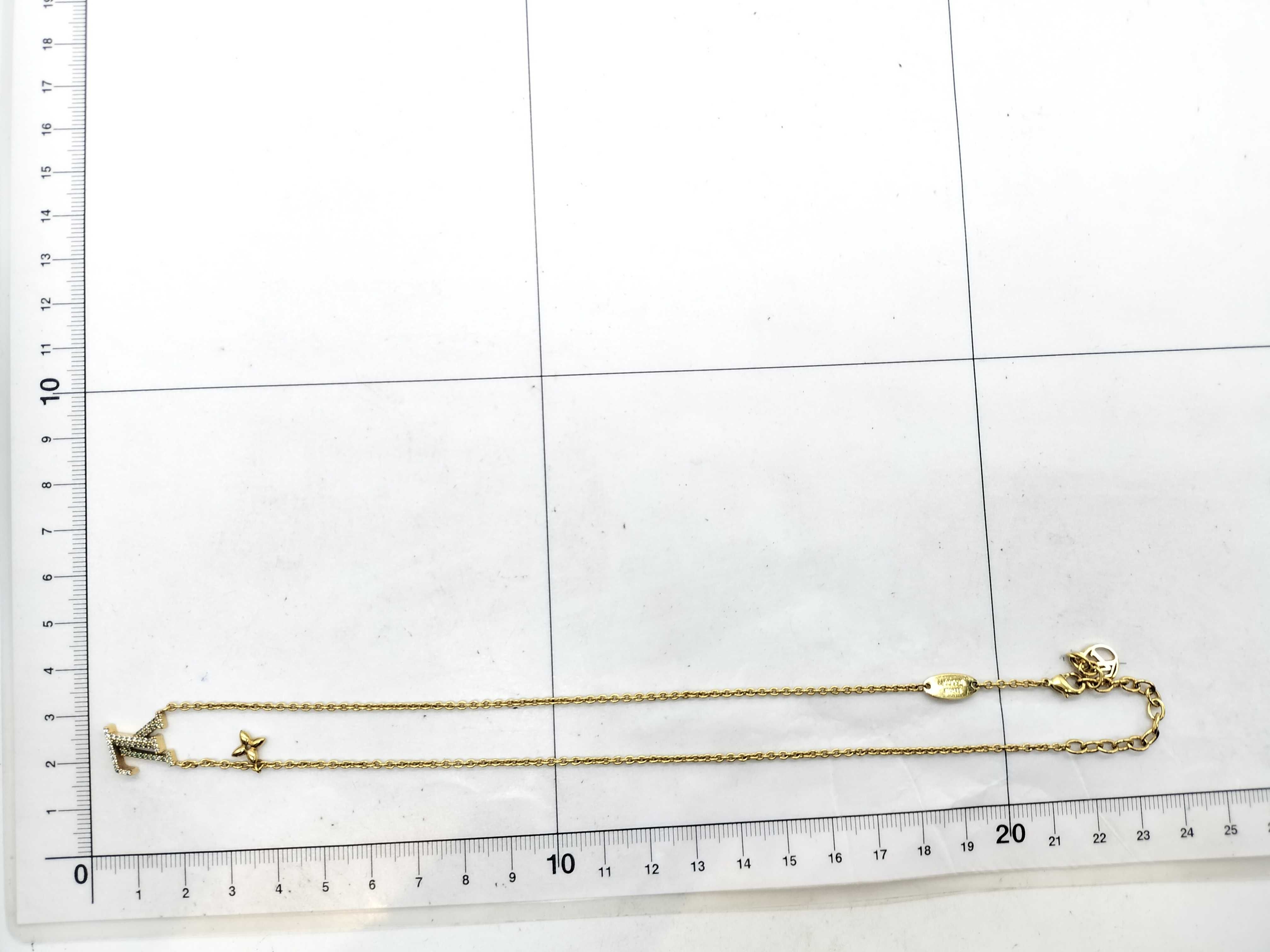 M00596 Iconic Necklace — view 9