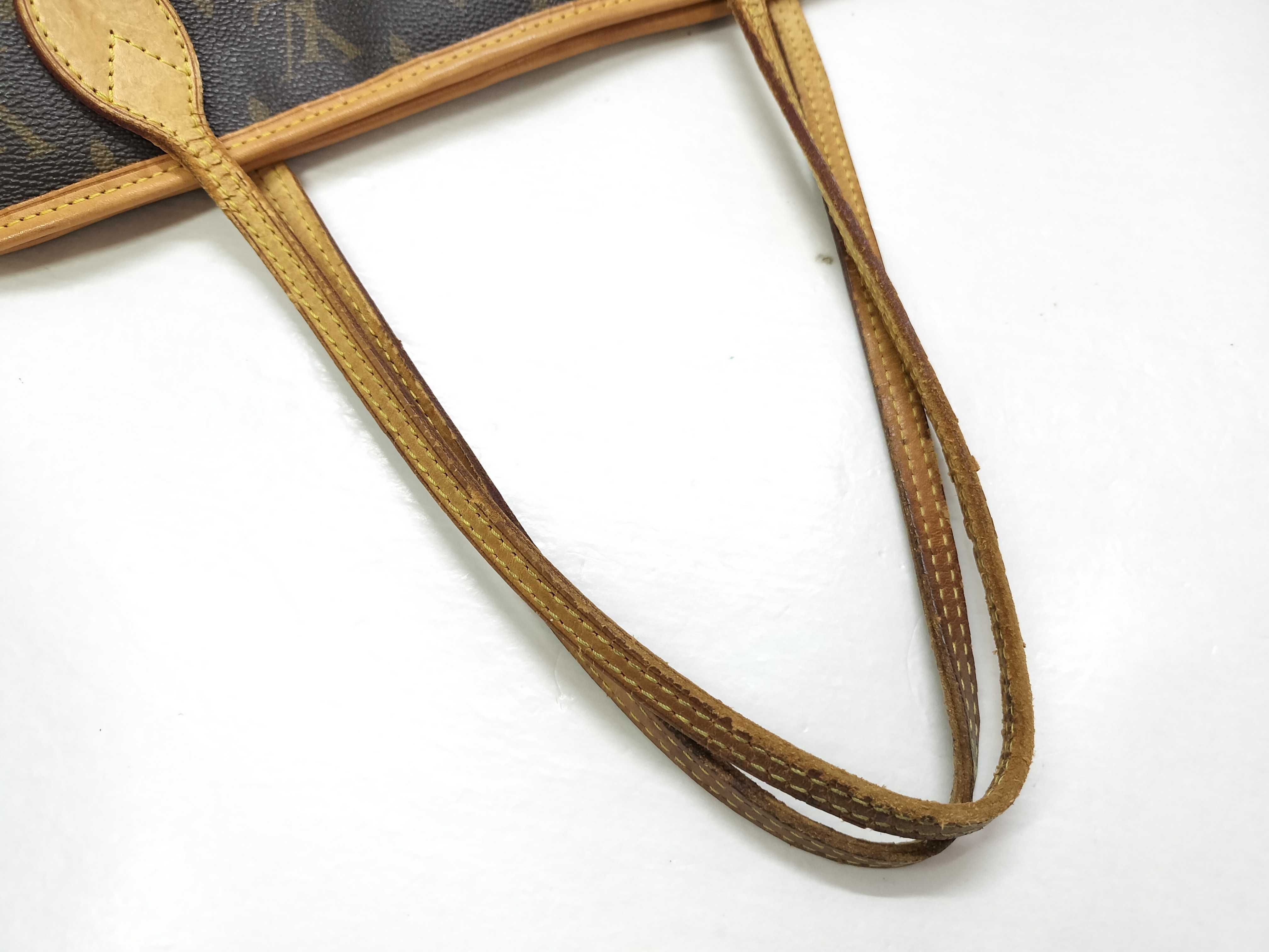 Monogram Neverfull MM M40156 Tote Bag — view 3