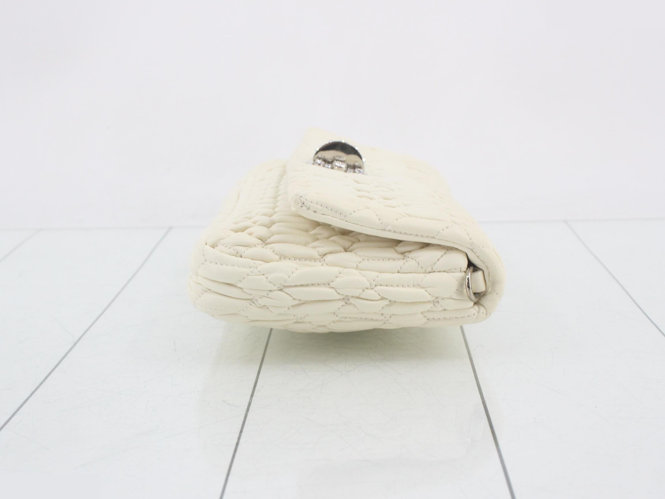 Matelassé (bag) - Shoulder bag — view 3